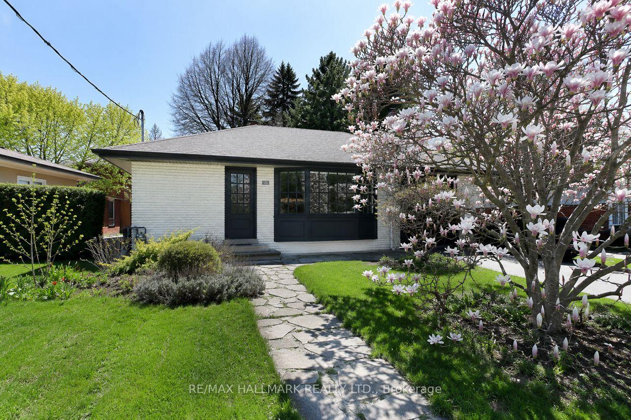 33 Stag Hill Drive, Toronto E03, ON M4B 1K8 — Toronto E03, Ontario