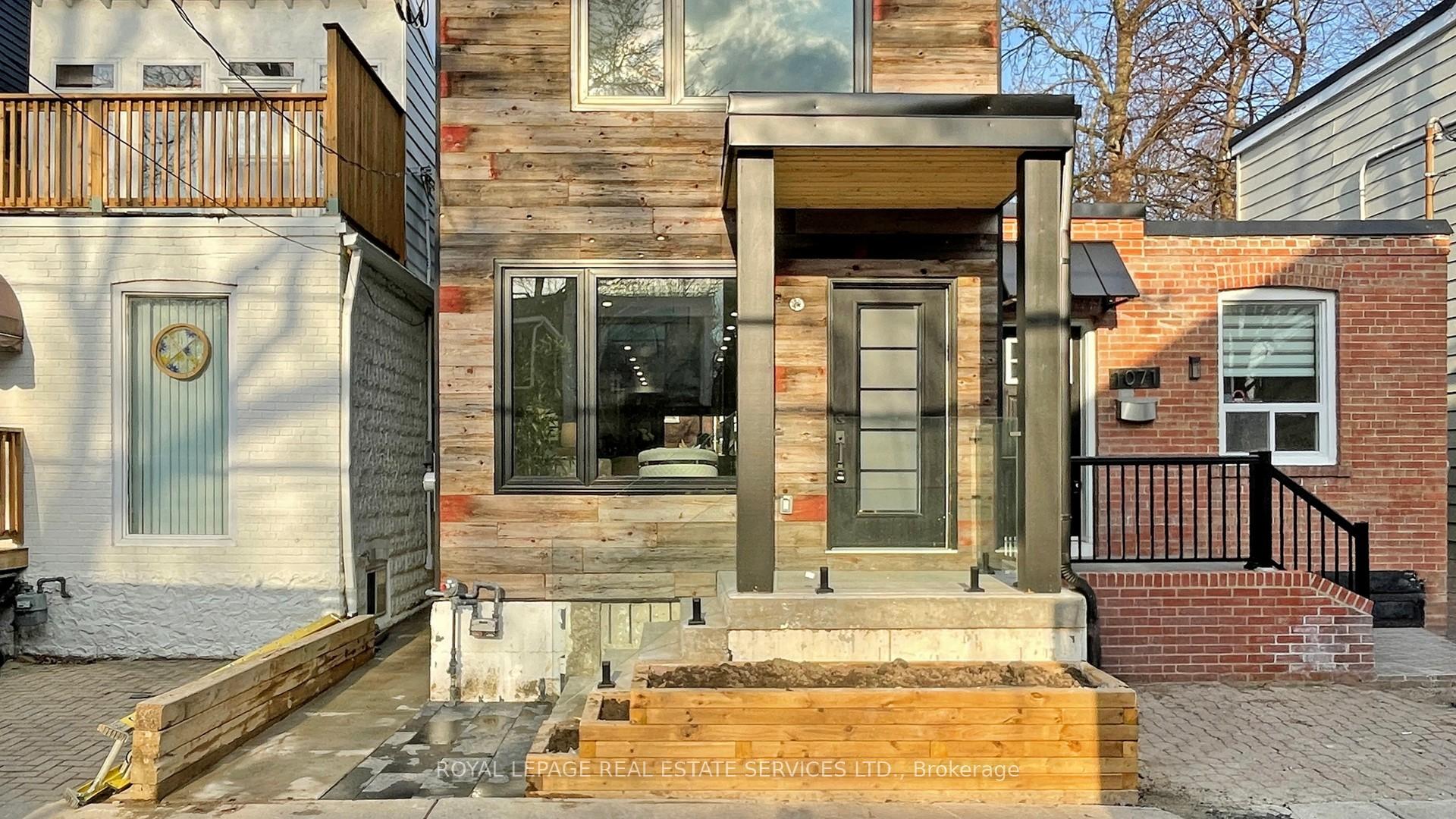 1073 Craven Road, Toronto E01 — photo 2 of 5