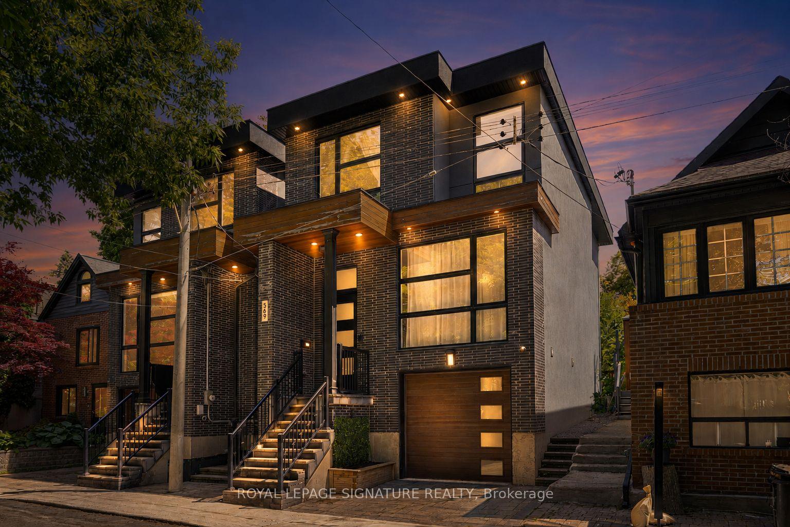 569 Craven Road, Toronto E01, ON M4L 2Z6 — Toronto E01, Ontario