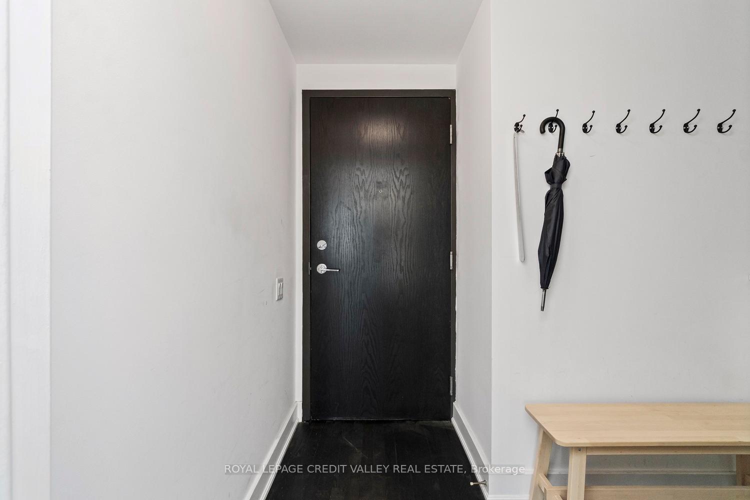 233 Carlaw Avenue 816, Toronto E01 — photo 3 of 5