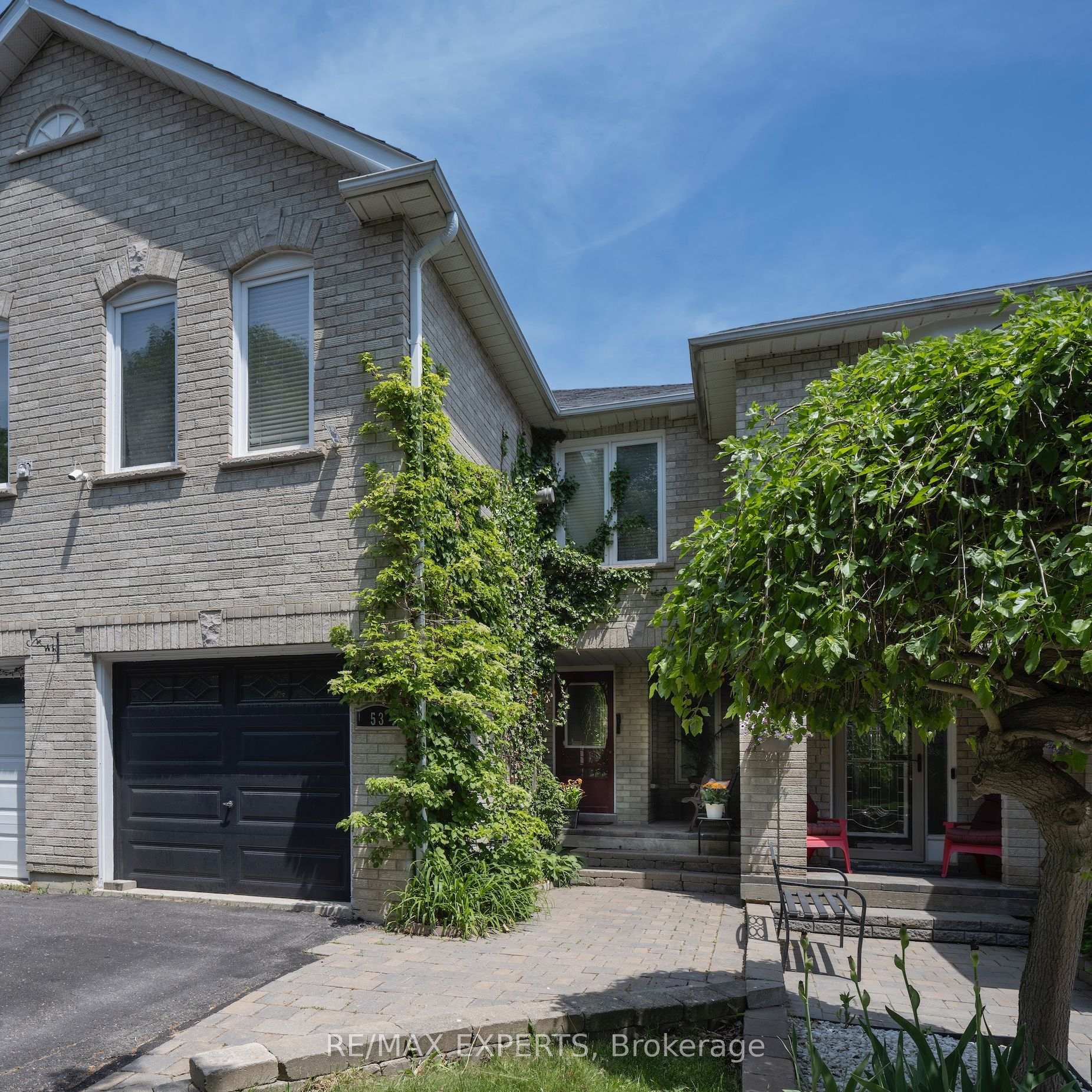 53 Horne Avenue, Ajax — photo 2 of 5