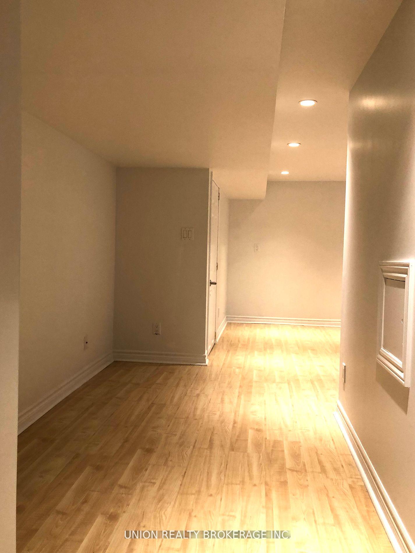 99 Boultbee Avenue Lower, Toronto E01 — photo 5 of 5