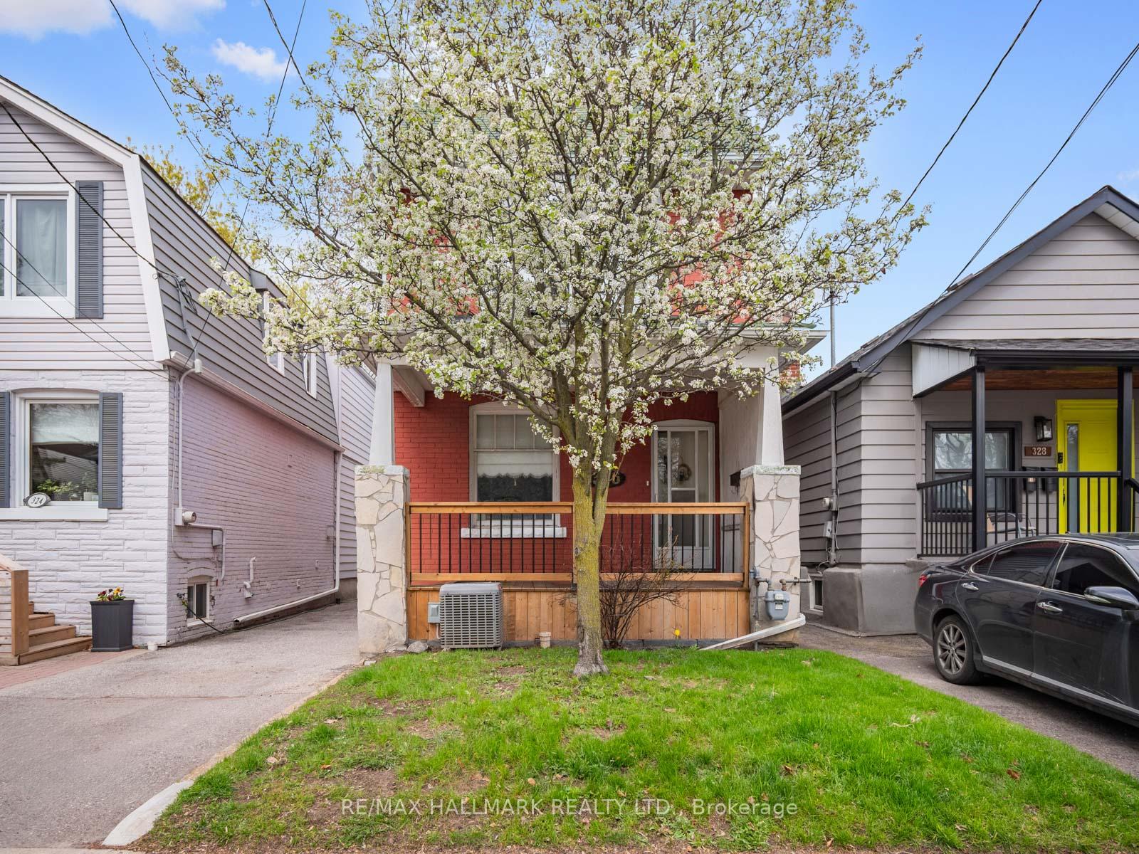 326 Cedarvale Avenue, Toronto E03, ON M4C 4K4 — Toronto E03, Ontario
