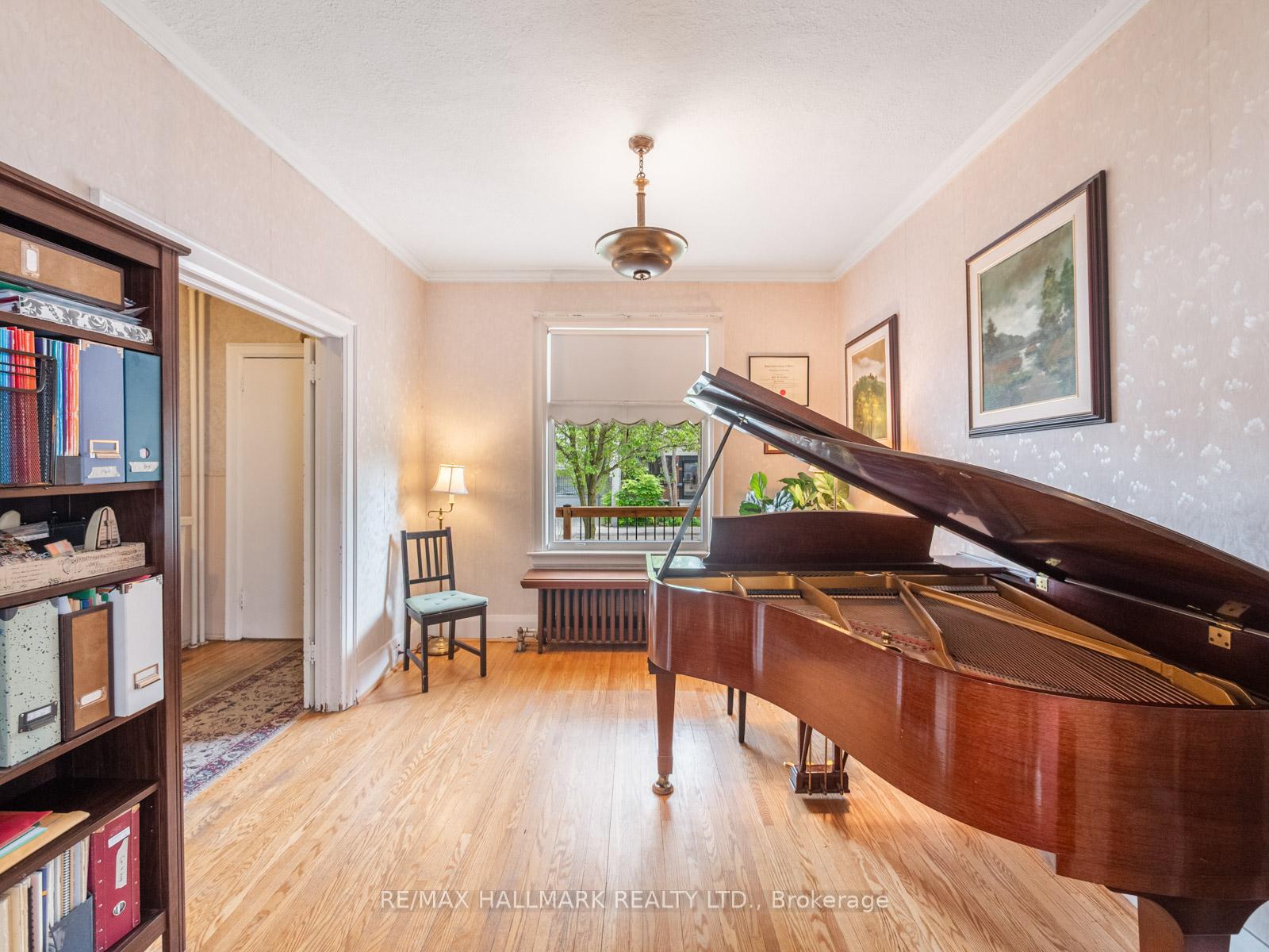 326 Cedarvale Avenue, Toronto E03 — photo 5 of 5