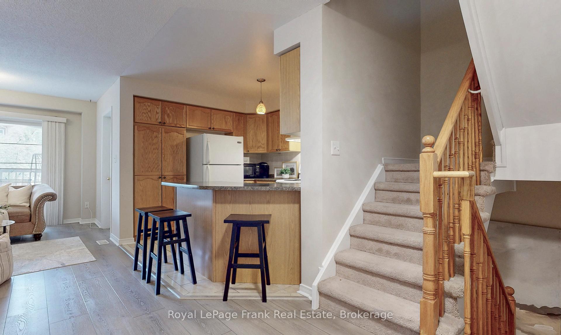20 Cullcastle Street, Ajax — photo 4 of 5