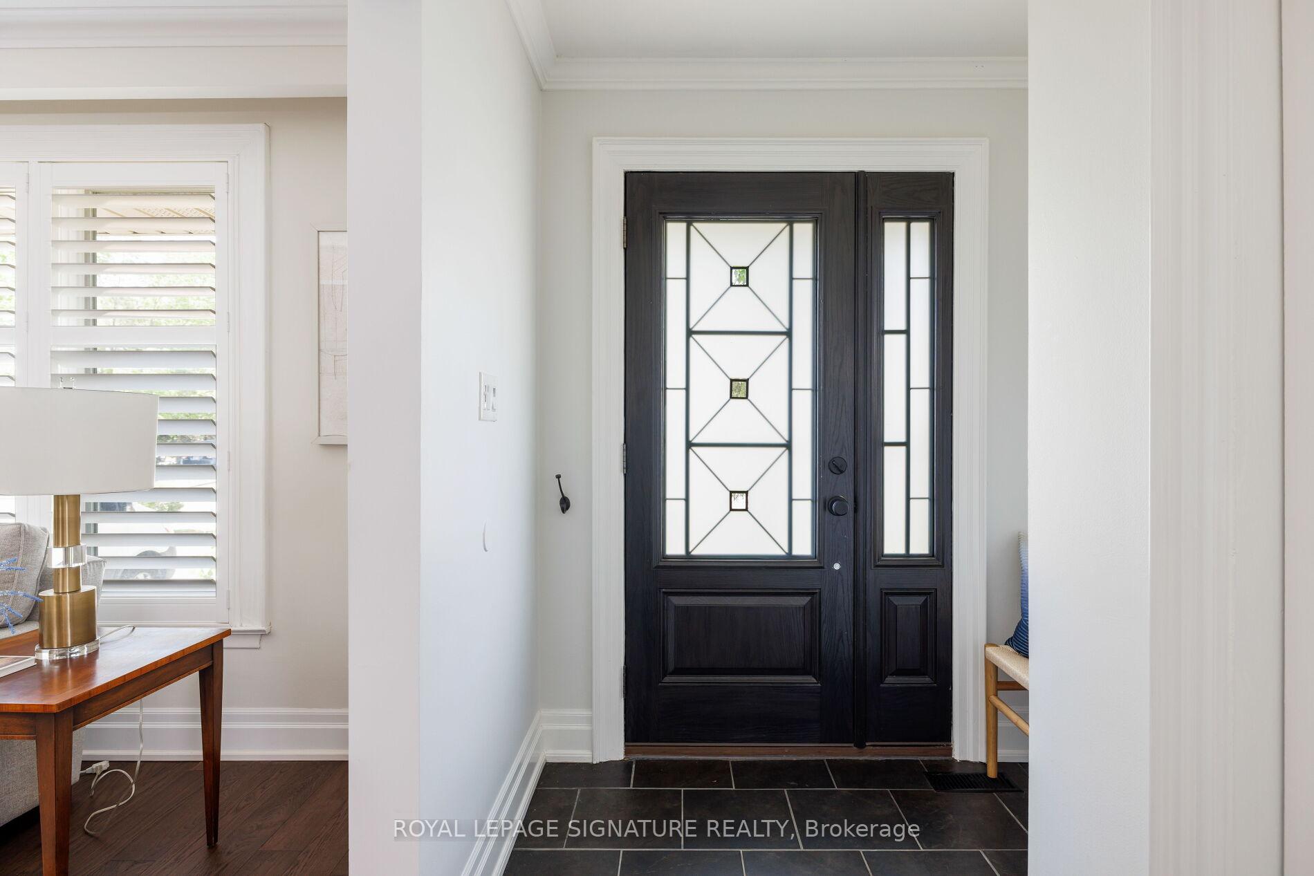 27 Clyde Road, Toronto E10 — photo 3 of 5
