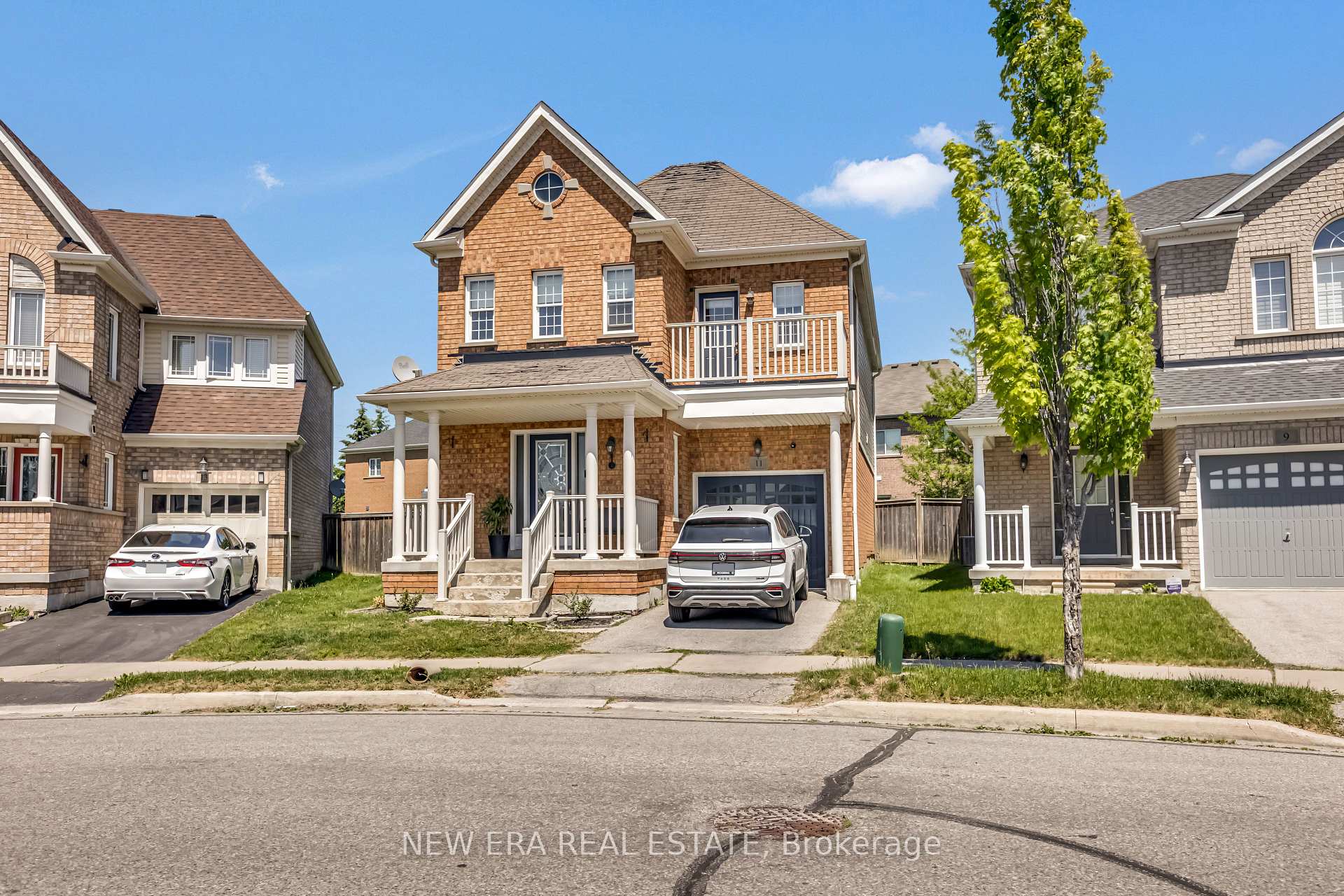 11 Warnford Circle, Ajax, ON L1T 0J6 — Ajax, Ontario
