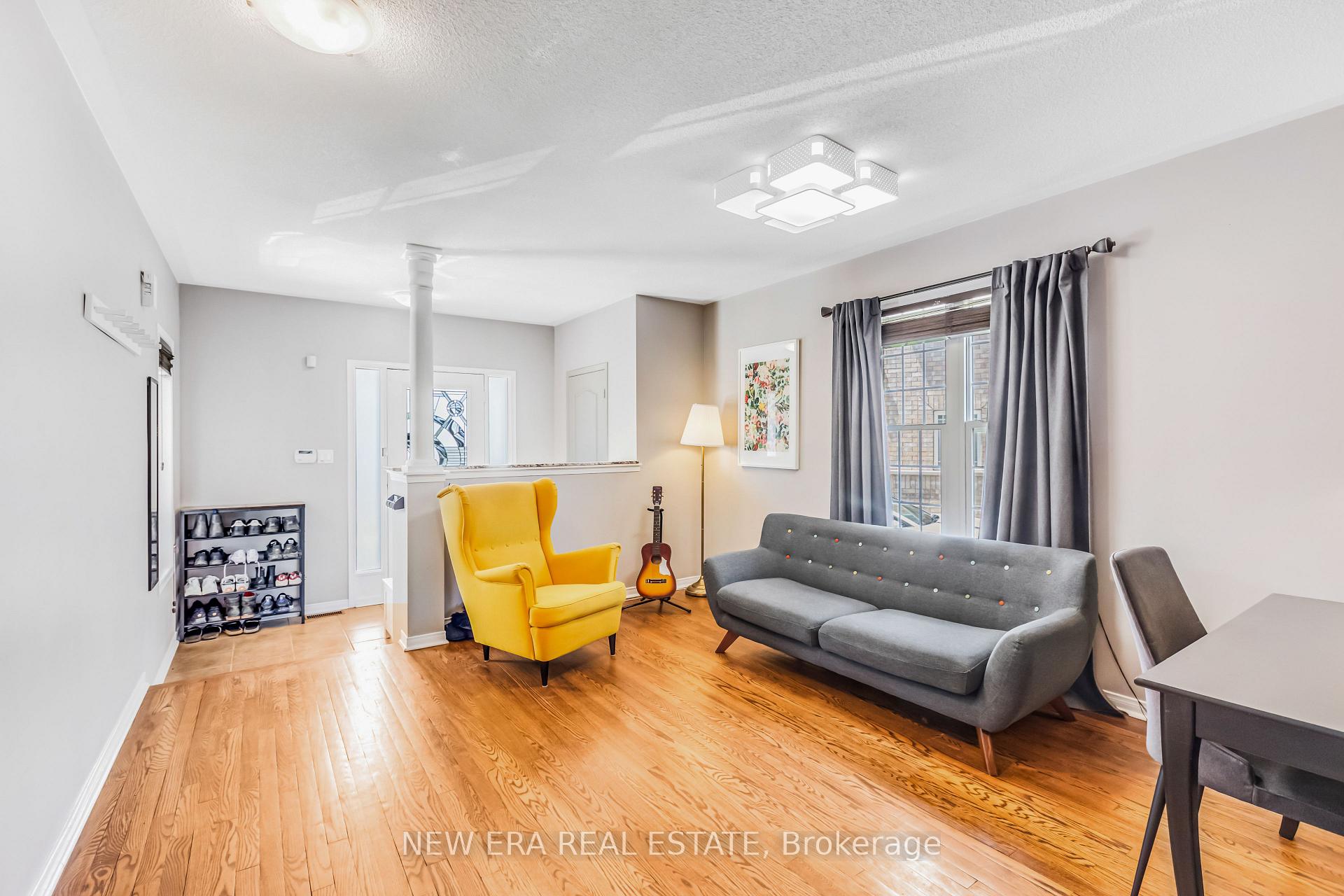 11 Warnford Circle, Ajax — photo 5 of 5