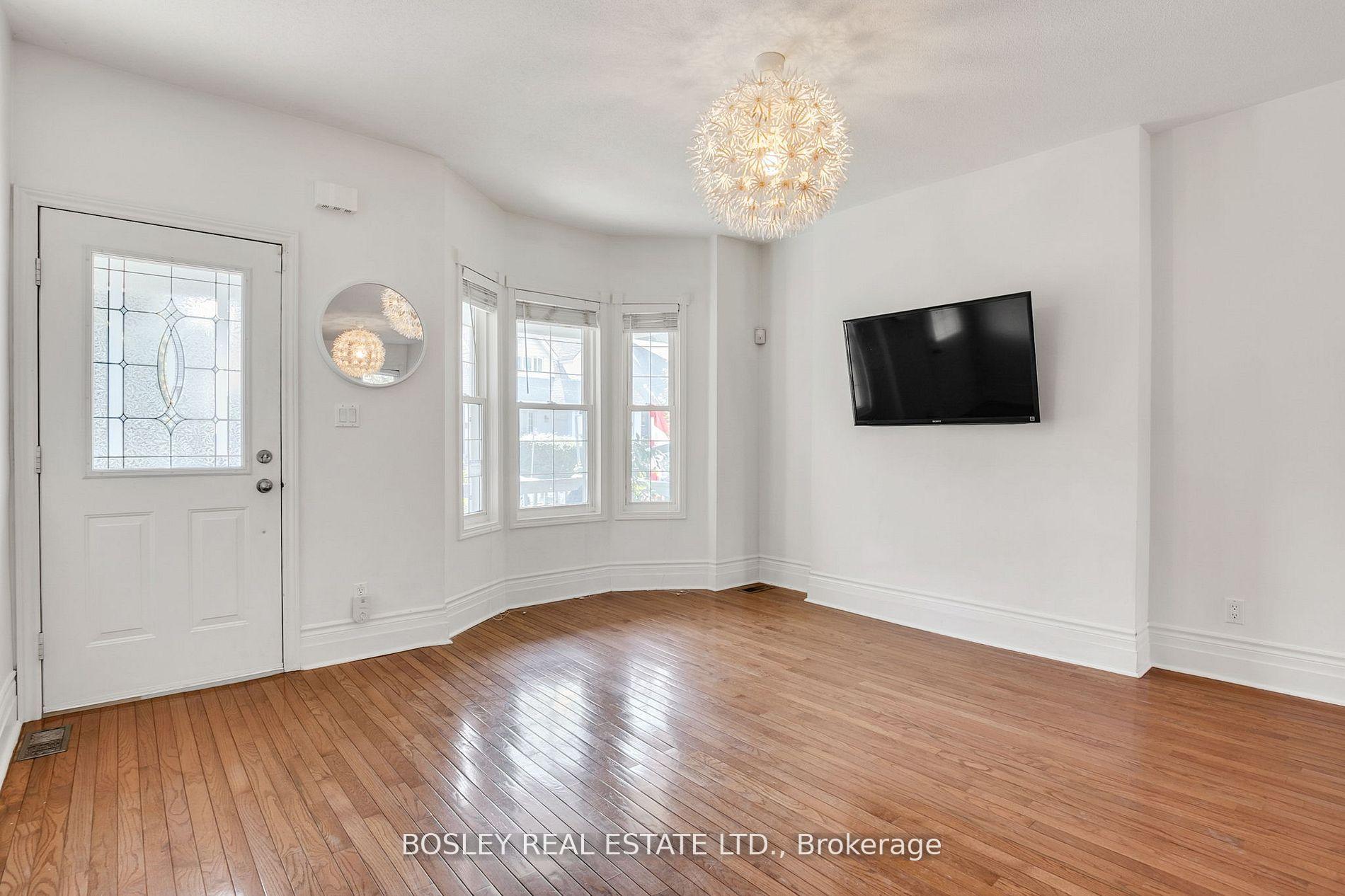 22 Kent Road, Toronto E01 — photo 4 of 5