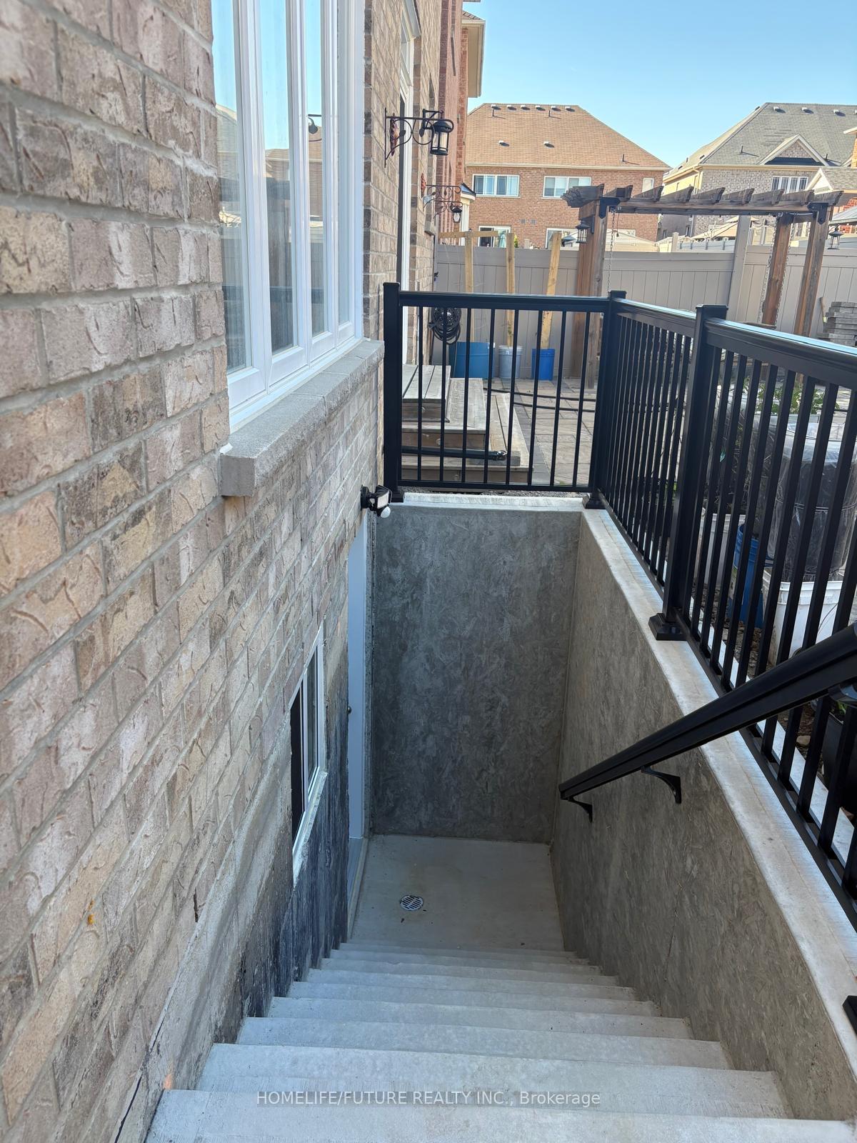 114 Snowling Drive Bsmt, Ajax — photo 2 of 5