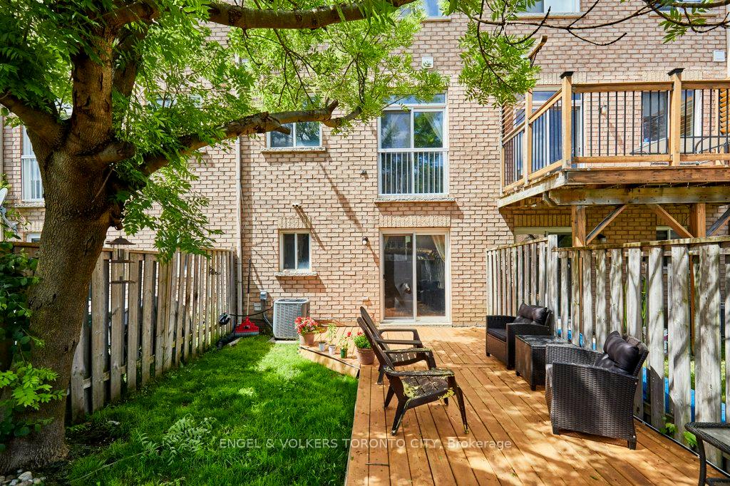 94 Wilkie Lane, Ajax — photo 5 of 5