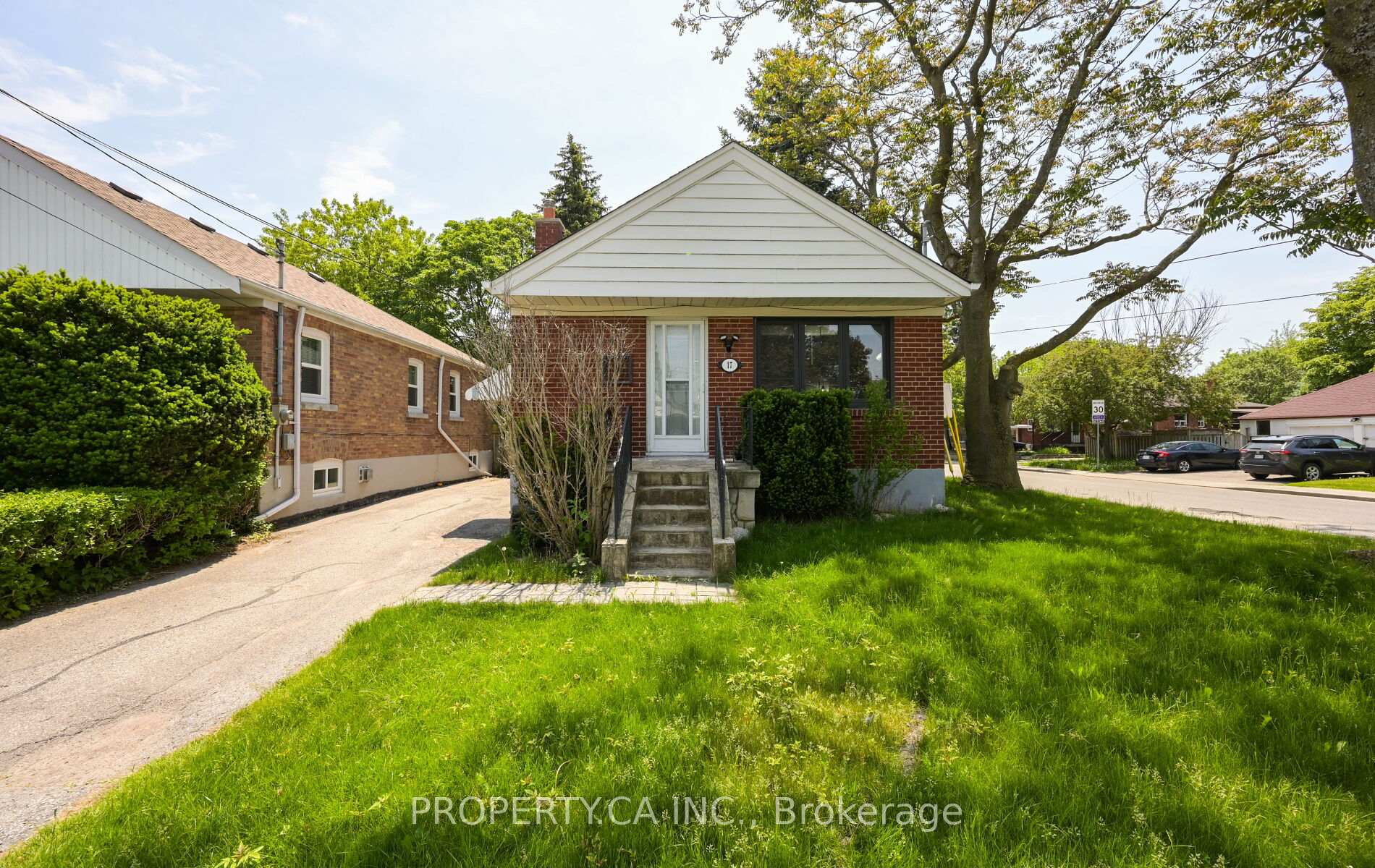 17 Park Street, Toronto E06, ON M1N 2N3