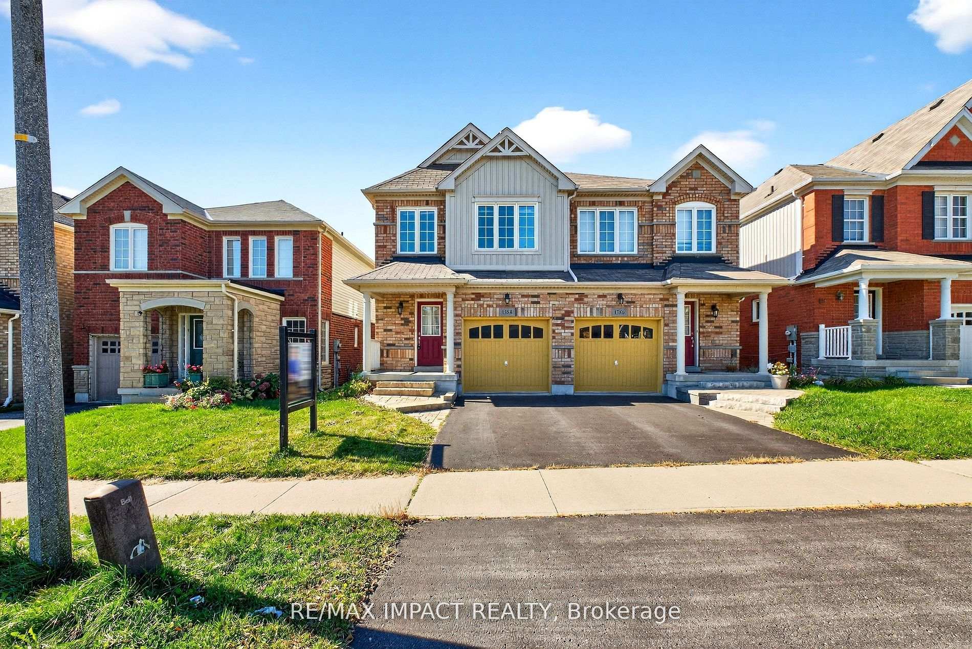 1384 W Rennie Street W, Oshawa, ON L1K 0H1