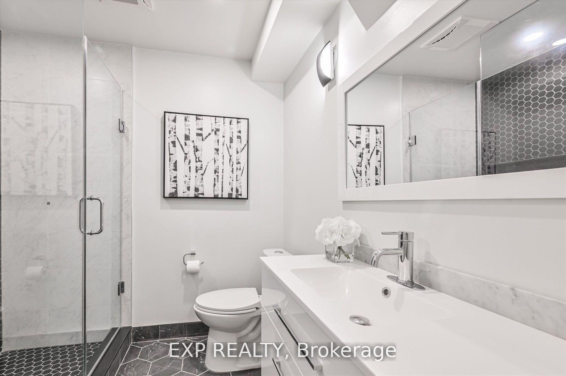 922 Logan Avenue B, Toronto E03 — photo 3 of 5