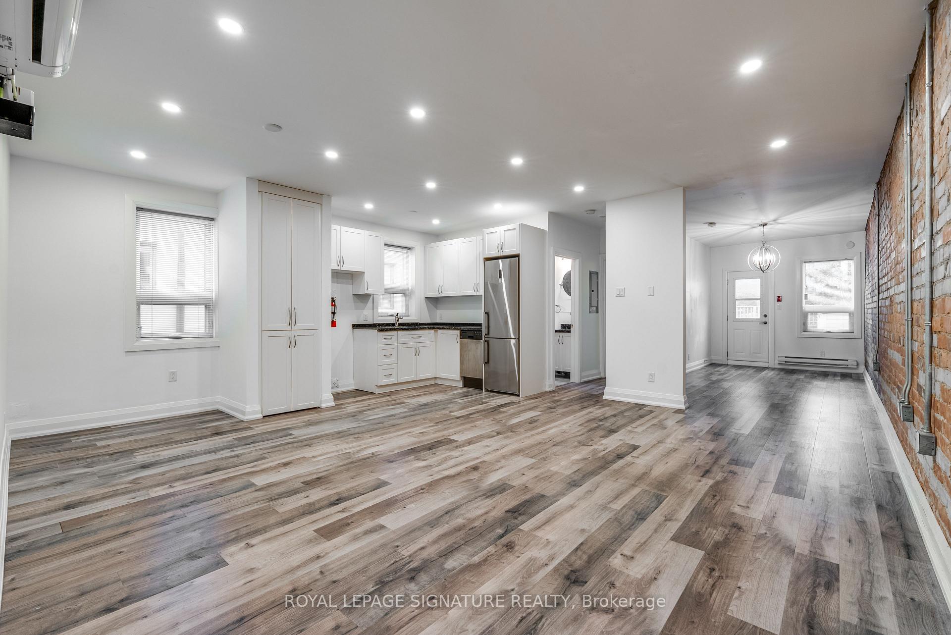 421 Danforth Avenue 2, Toronto E01, ON M4K 1P1 — Toronto E01, Ontario