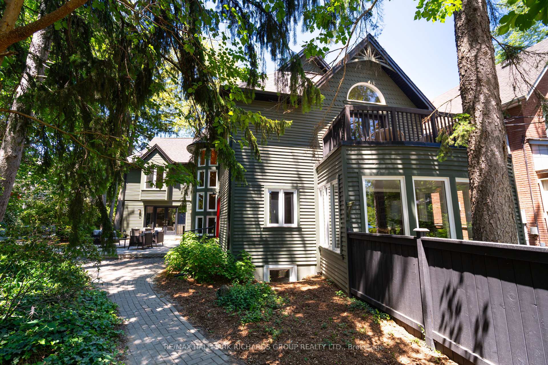 10 Springbank Avenue, Toronto E06, ON M1N 1G3