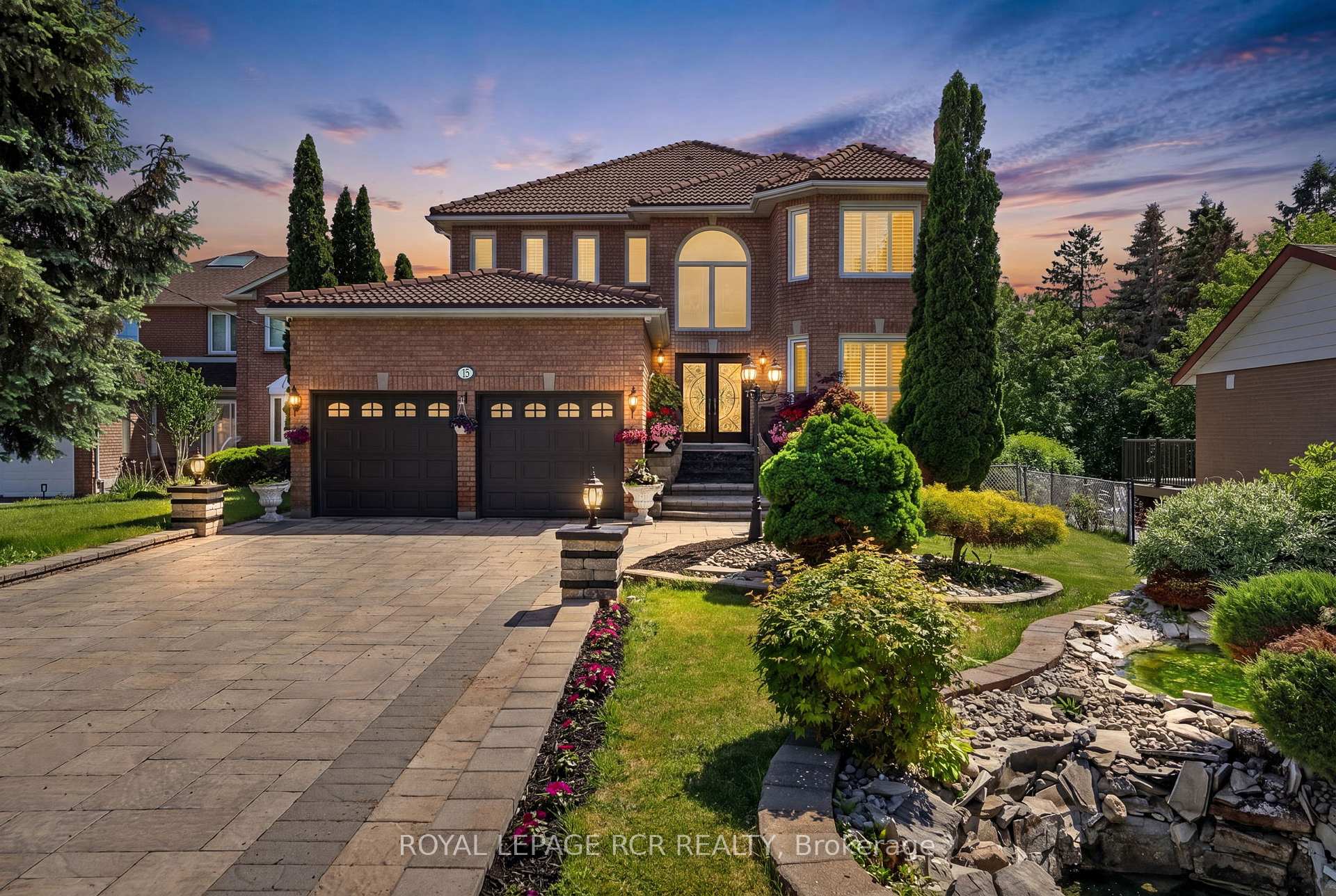 15 Clydebank Boulevard, Toronto E05, ON M1T 3B4