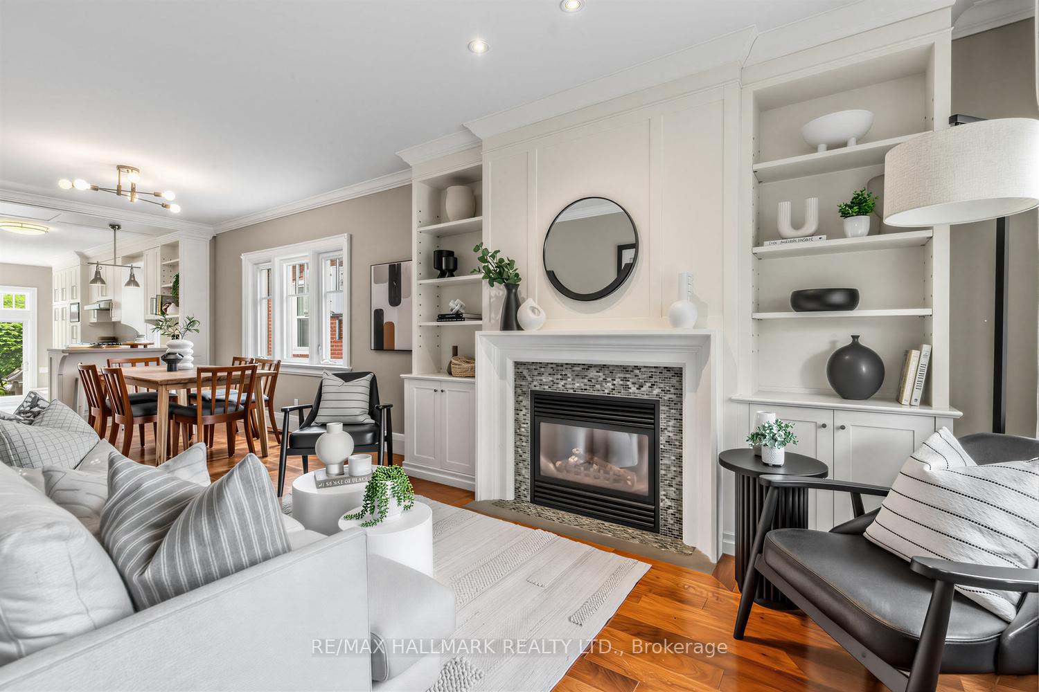 7 Westbrook Avenue, Toronto E03, ON M4C 2G1 — Toronto E03, Ontario