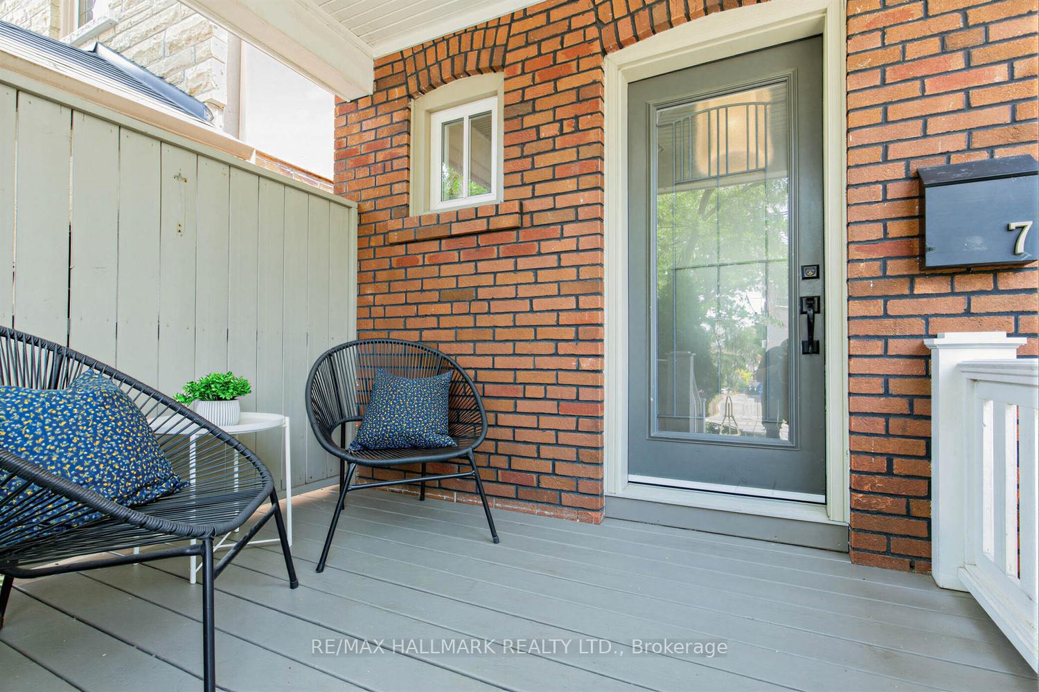7 Westbrook Avenue, Toronto E03 — photo 4 of 5