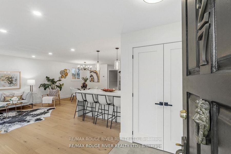 27 Archer Drive, Ajax — photo 3 of 5