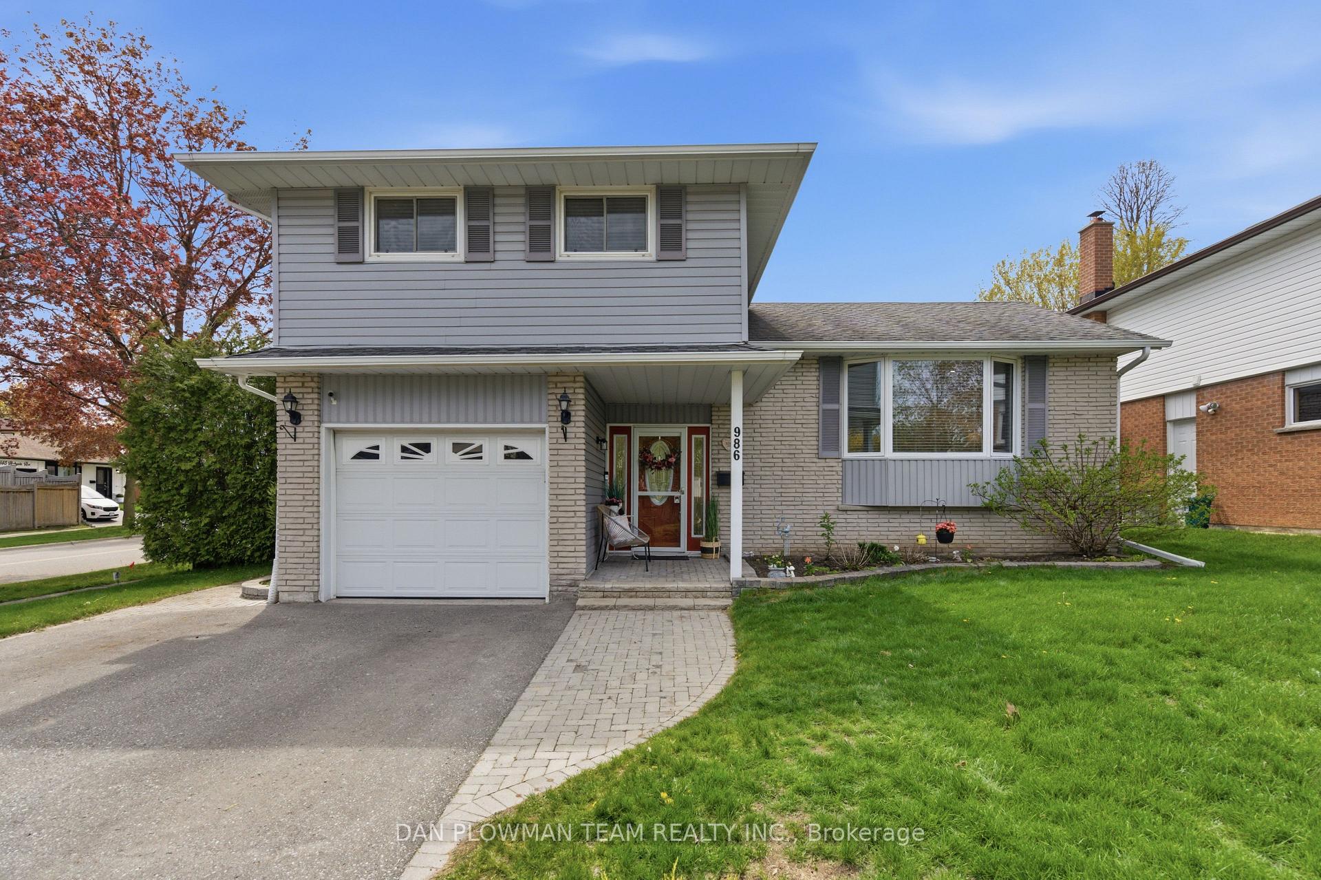 986 Central Park Boulevard N, Oshawa, ON L1G 7A6