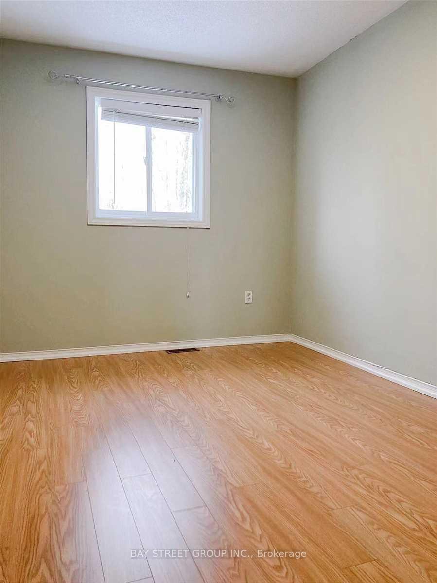 70 Twigg Drive, Ajax — photo 4 of 5