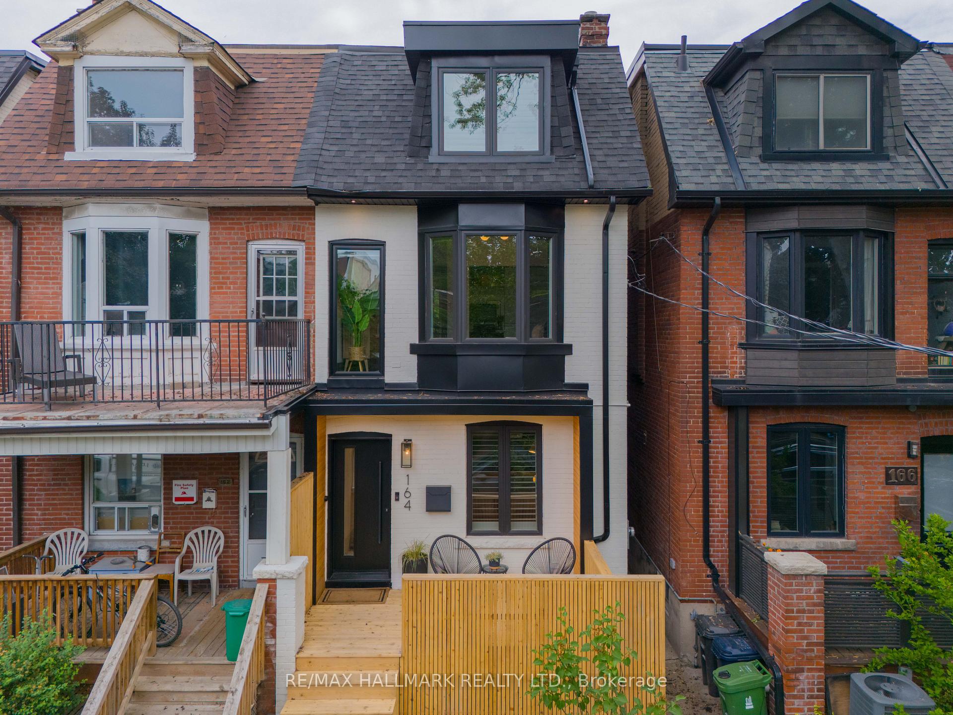 164 Langley Avenue, Toronto E01, ON M4K 1B7 — Toronto E01, Ontario