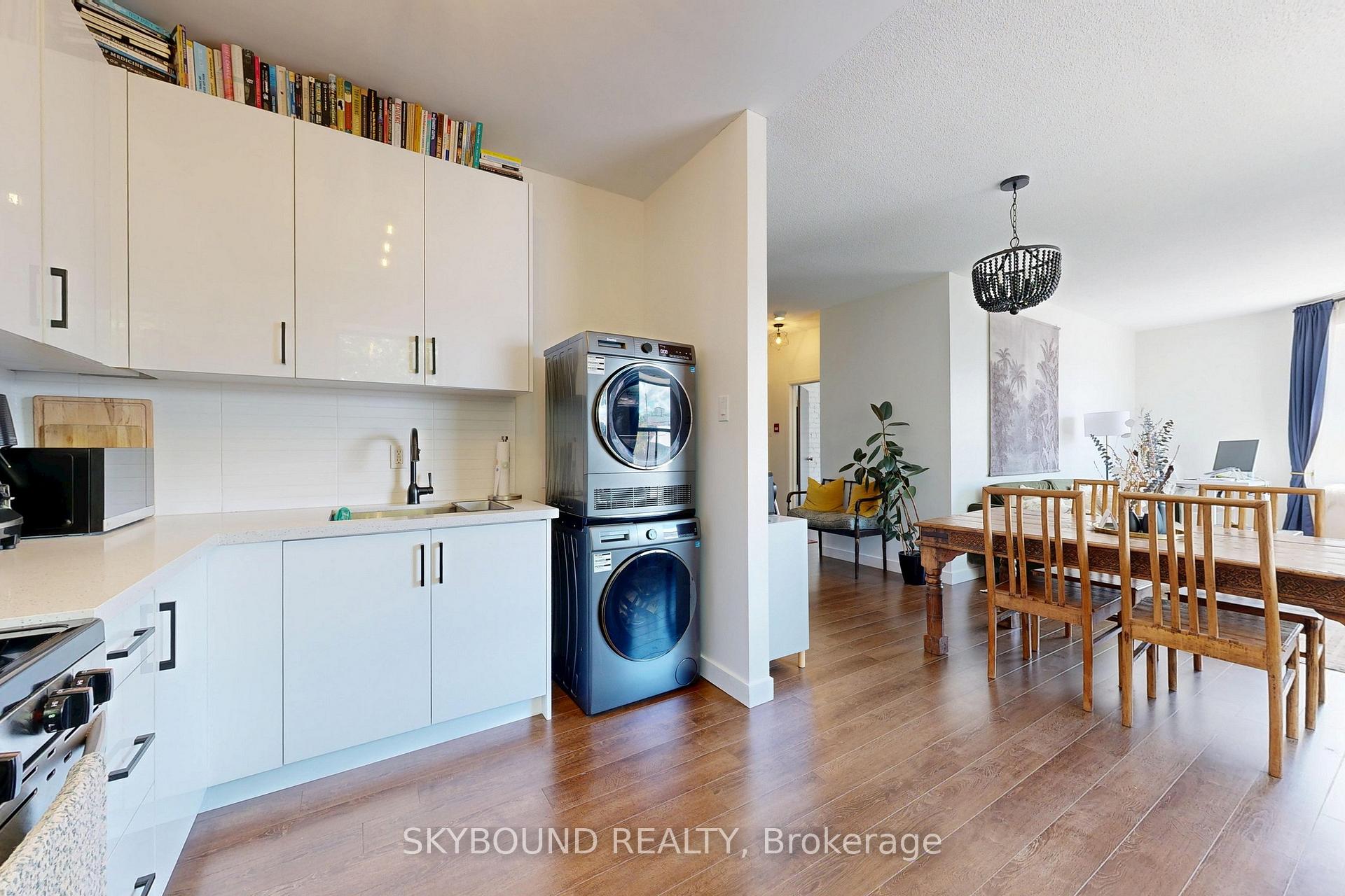 2104 Queen Street E B, Toronto E02, ON M4E 1E2