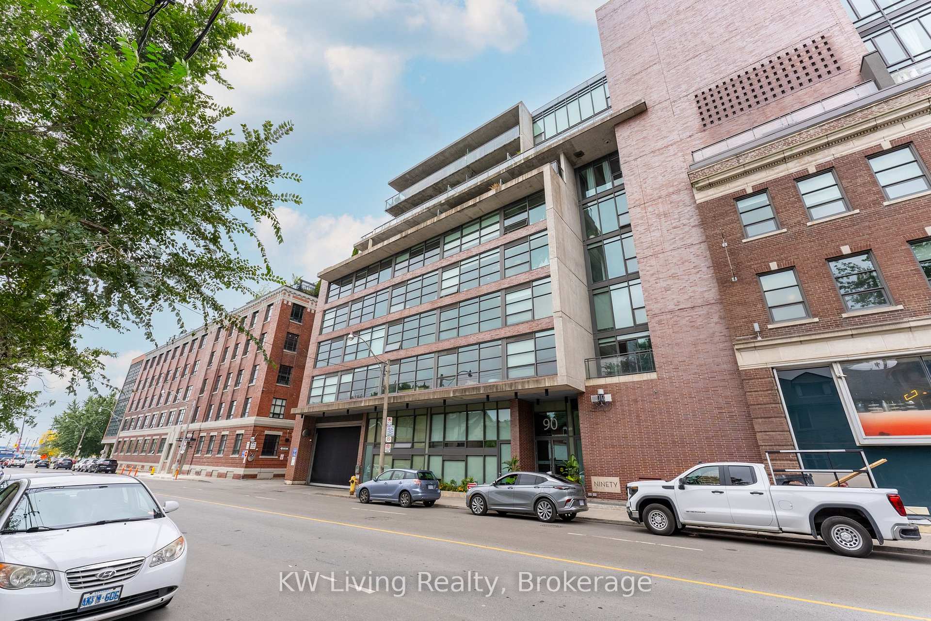 90 Broadview Avenue LW1, Toronto E01 — photo 3 of 5