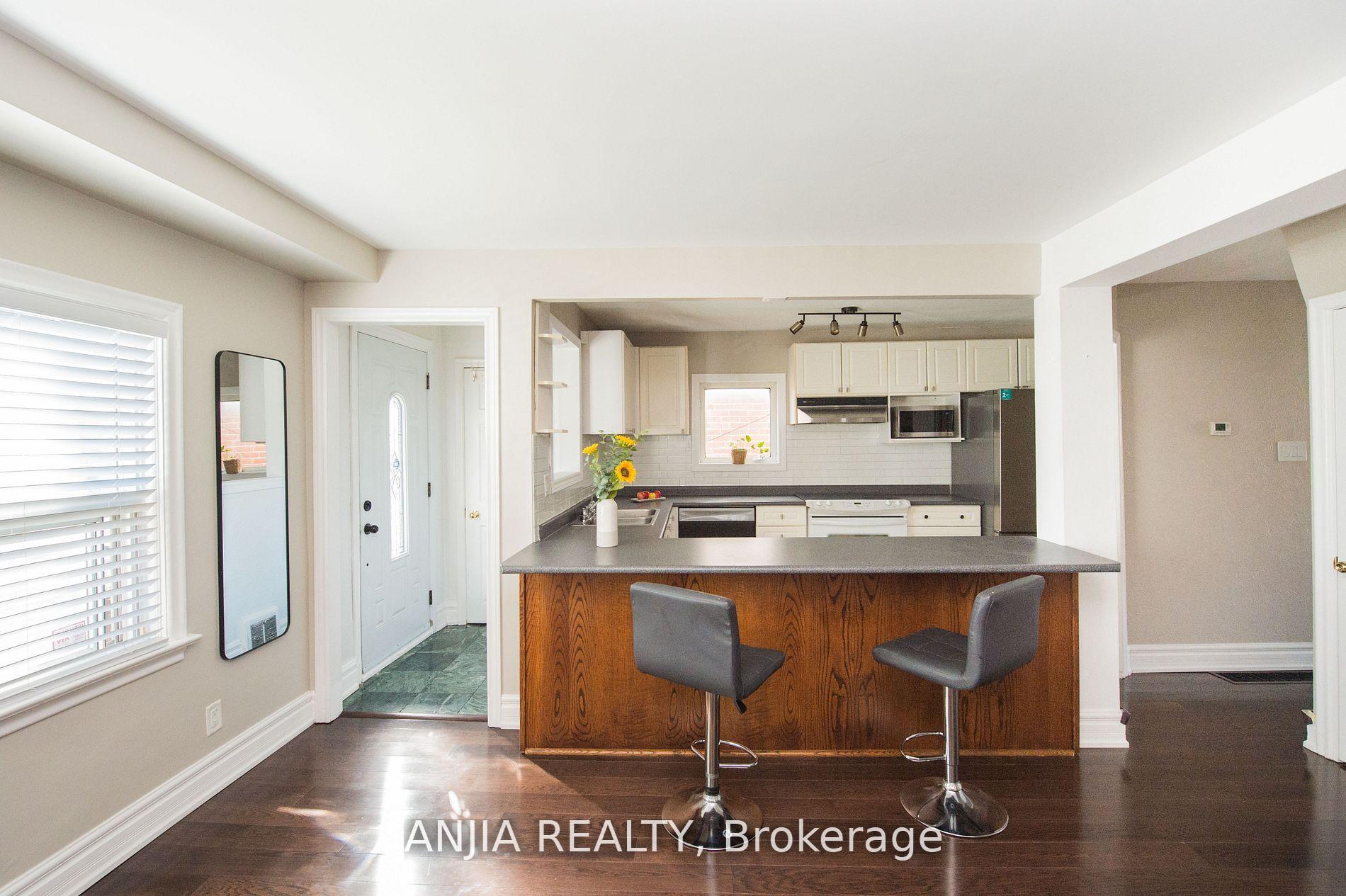 76 Adair Road, Toronto E03 — photo 5 of 5