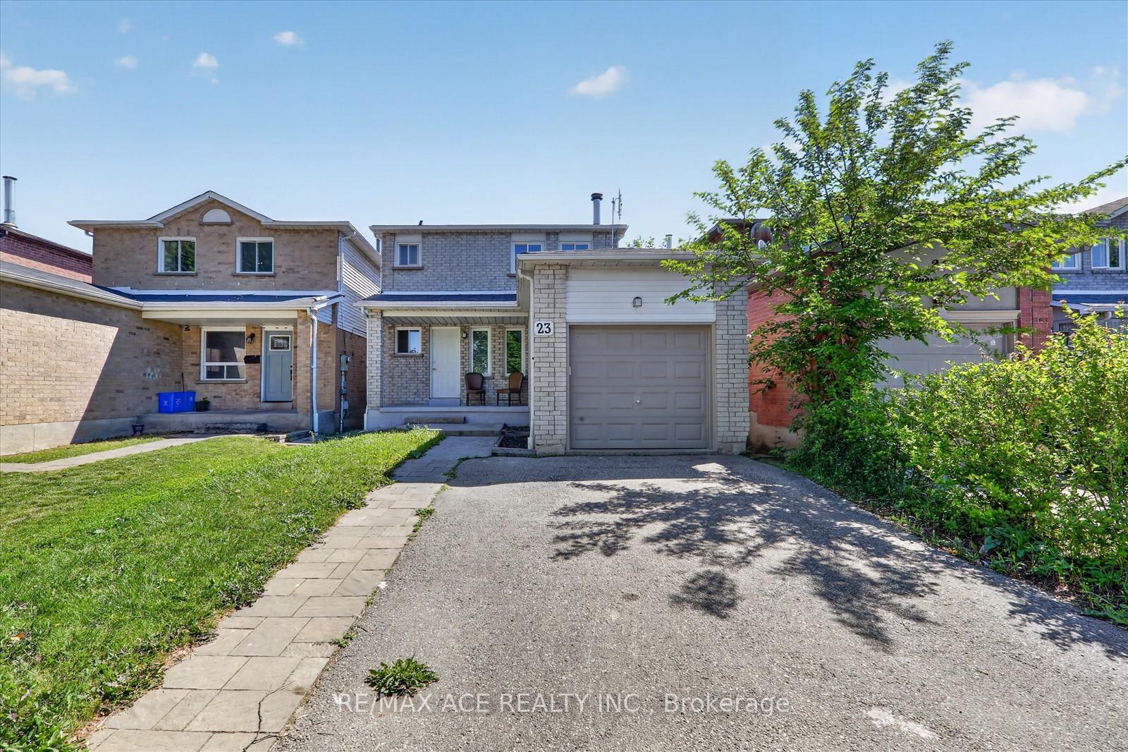23 Chalmers Crescent, Ajax — photo 2 of 5