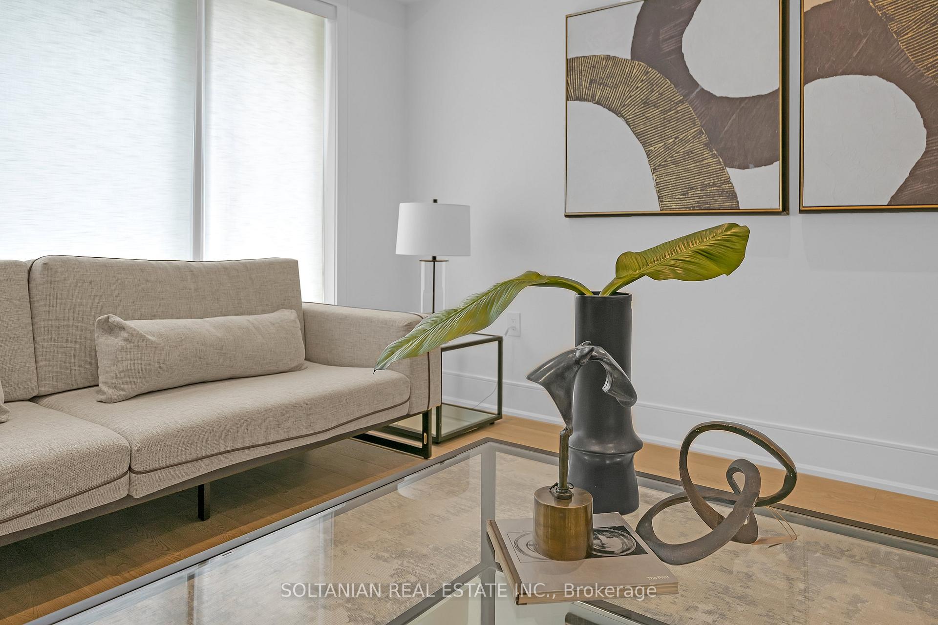 24 Fairside Avenue, Toronto E03 — photo 5 of 5