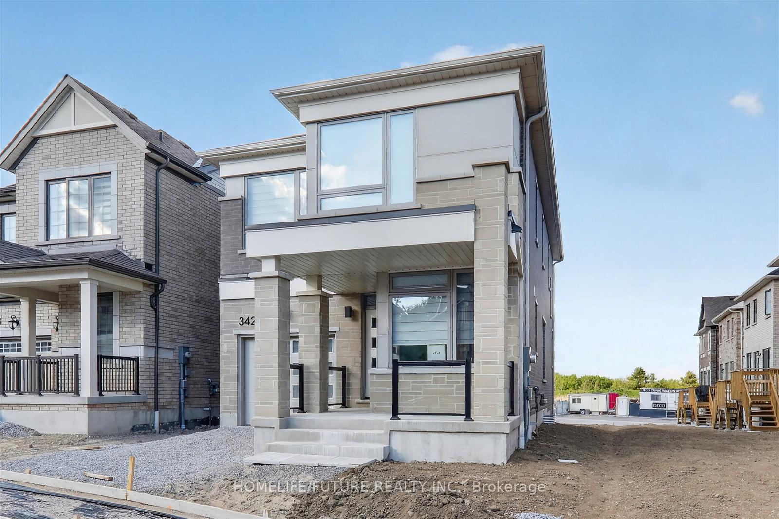 3421 Deepglade Path, Pickering, ON L1X 0V6