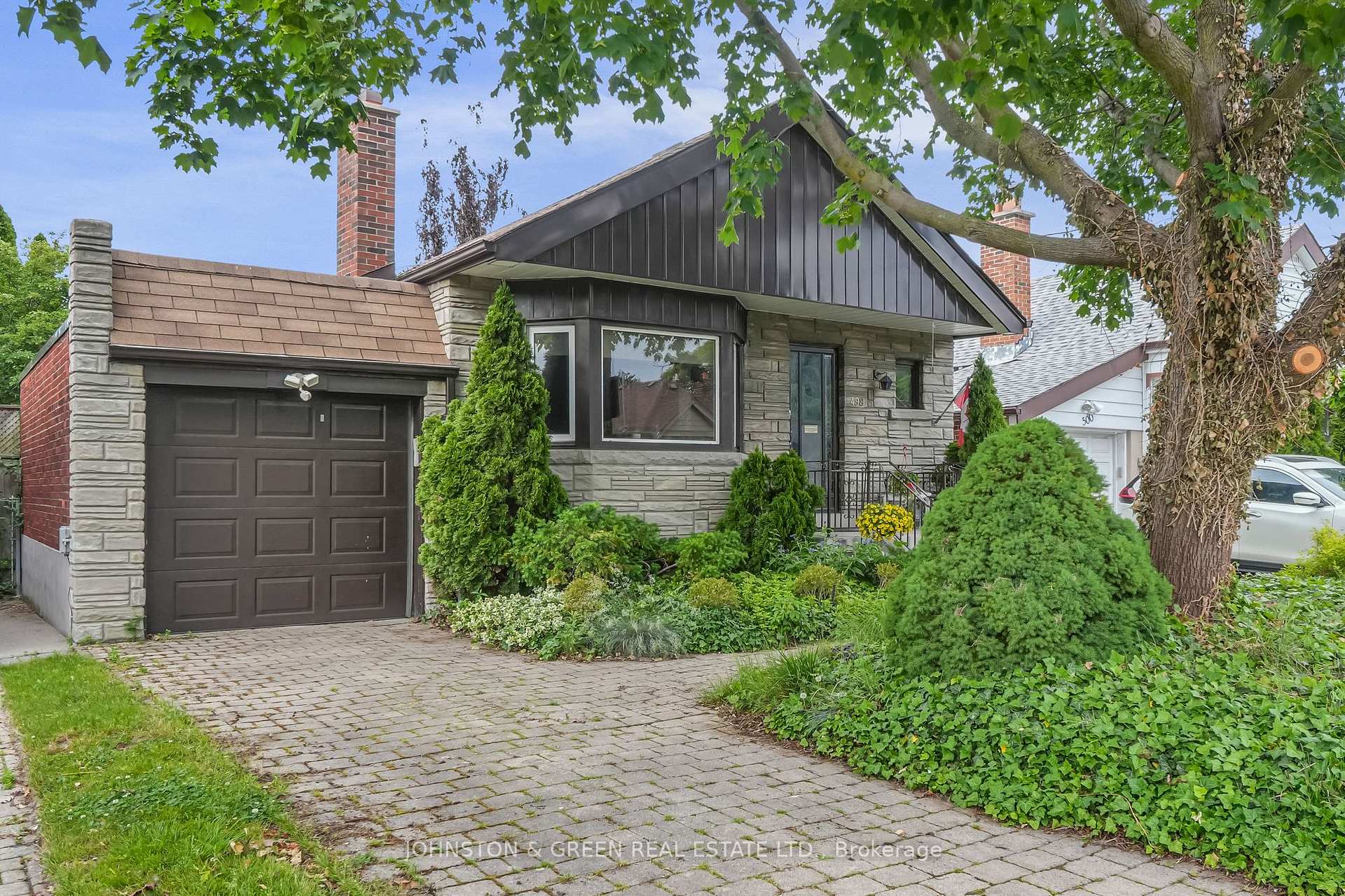 498 Plains Road, Toronto E03, ON M4C 2Y8 — Toronto E03, Ontario