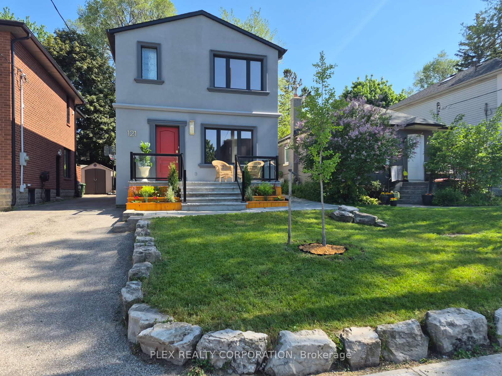 121 Virginia Avenue, Toronto E03, ON M4C 2T1 — Toronto E03, Ontario