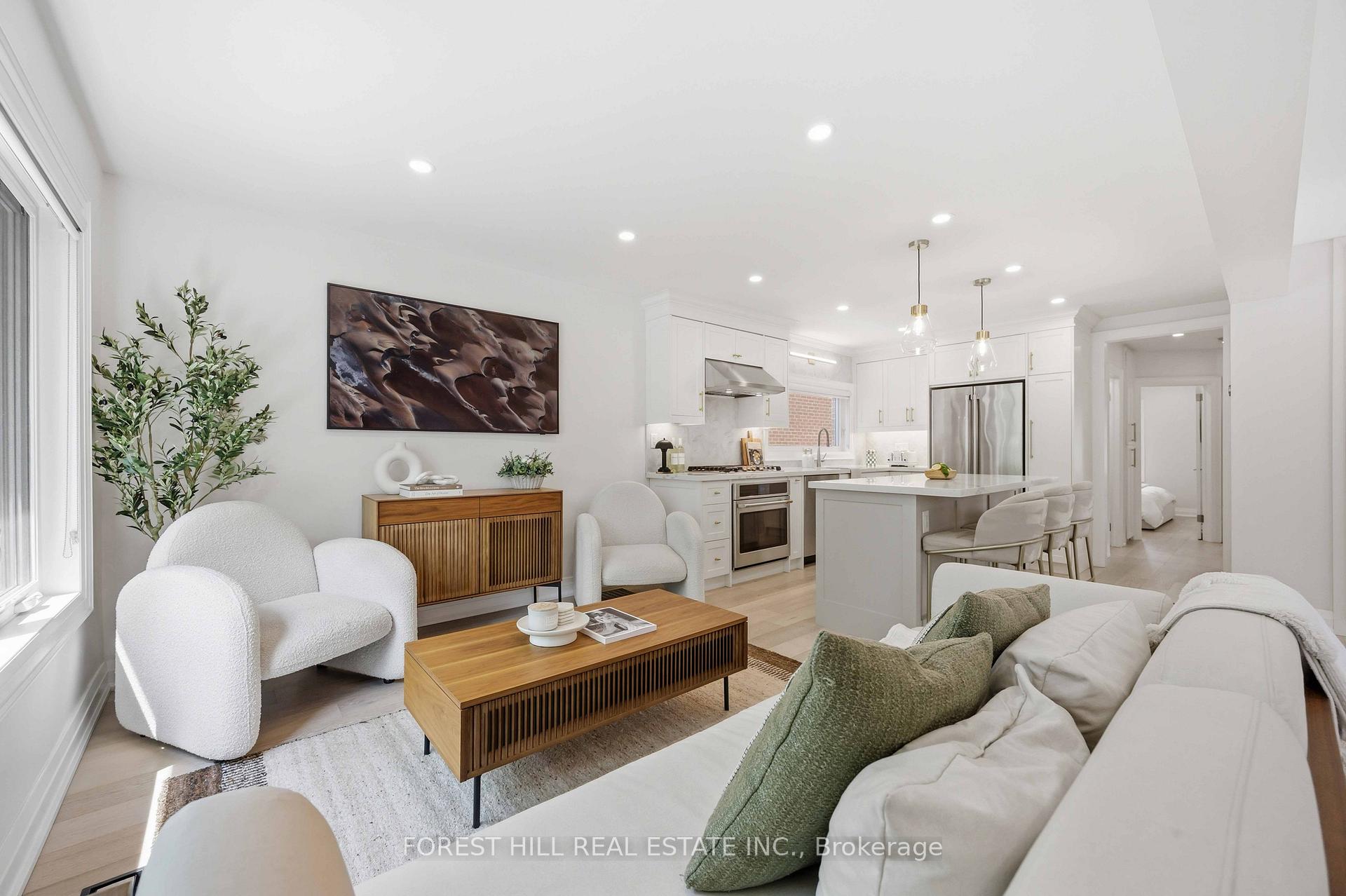9 Marilyn Crescent, Toronto E03 — photo 3 of 5