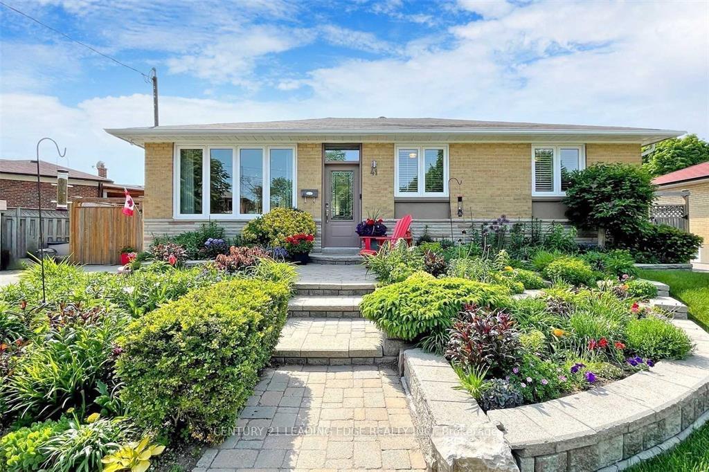 41 Roseglor Crescent Bsmt, Toronto E09, ON M1P 3T5