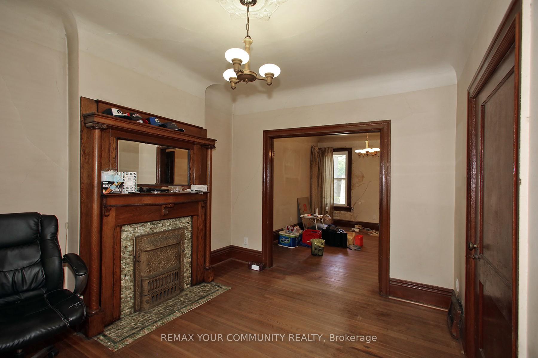 44 First Avenue, Toronto E01 — photo 2 of 5