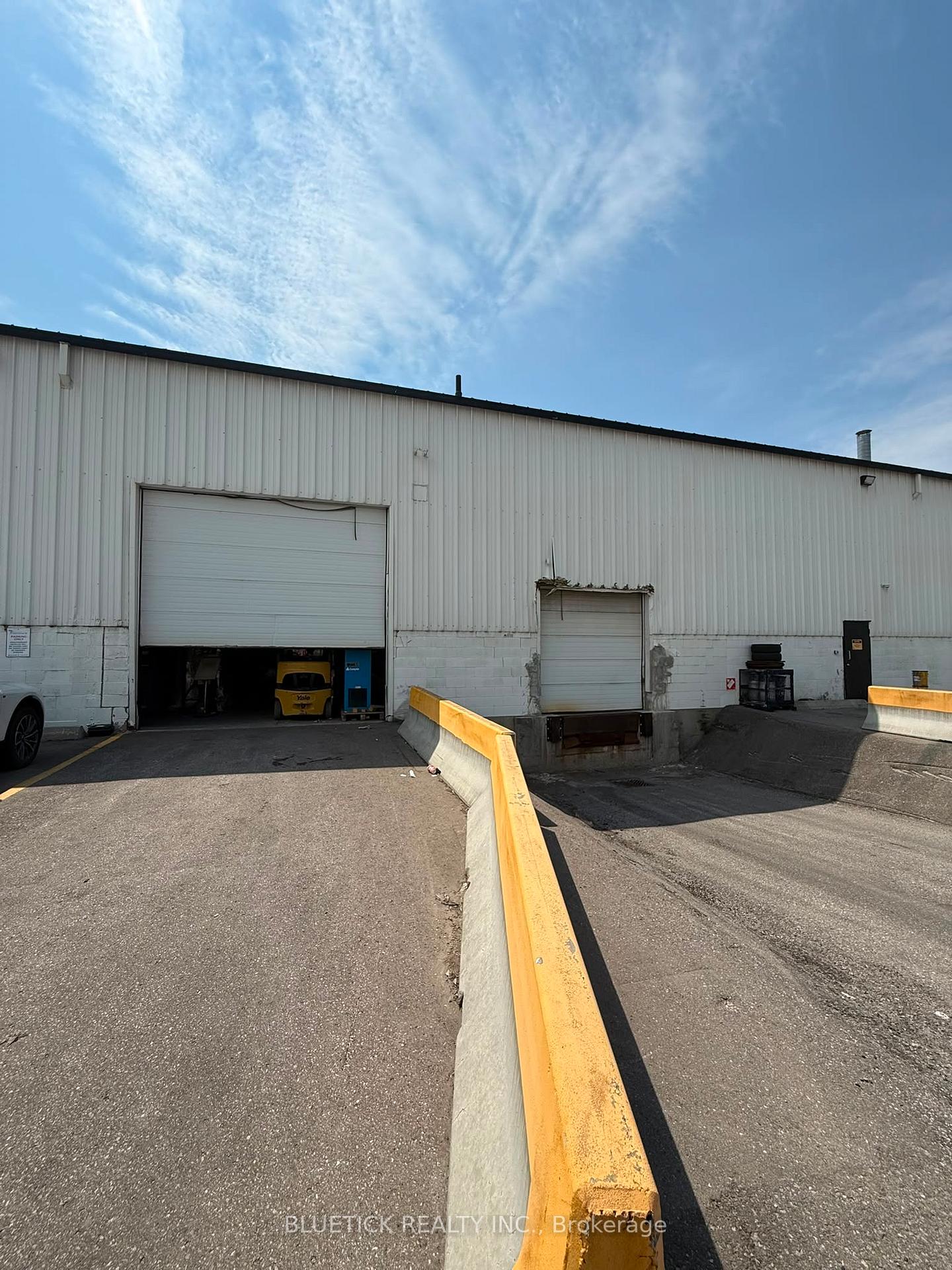 1160 Birchmount Road 3A, Toronto E04, ON M1P 2B9