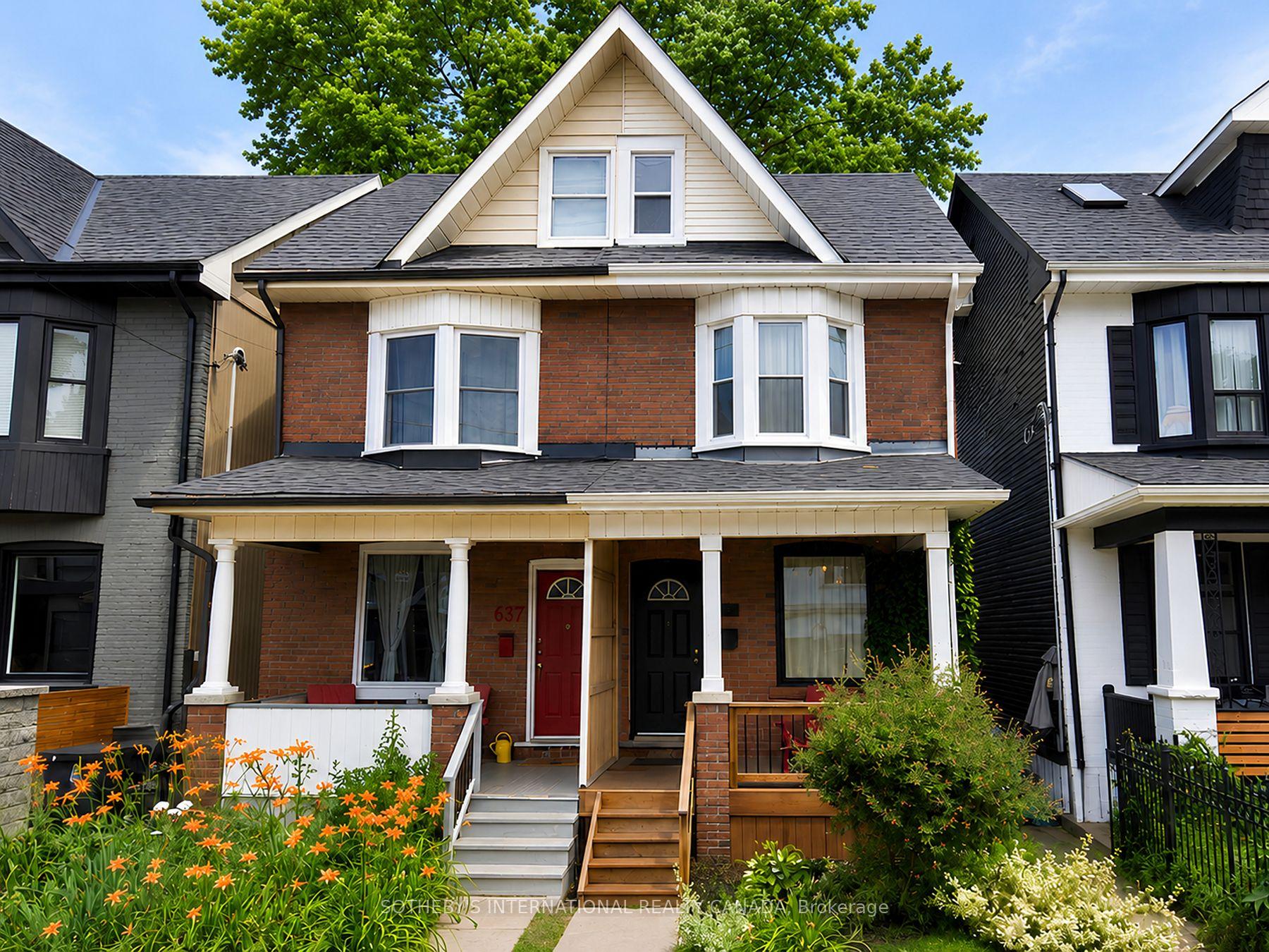 635 Pape Avenue, Toronto E01 — photo 2 of 5