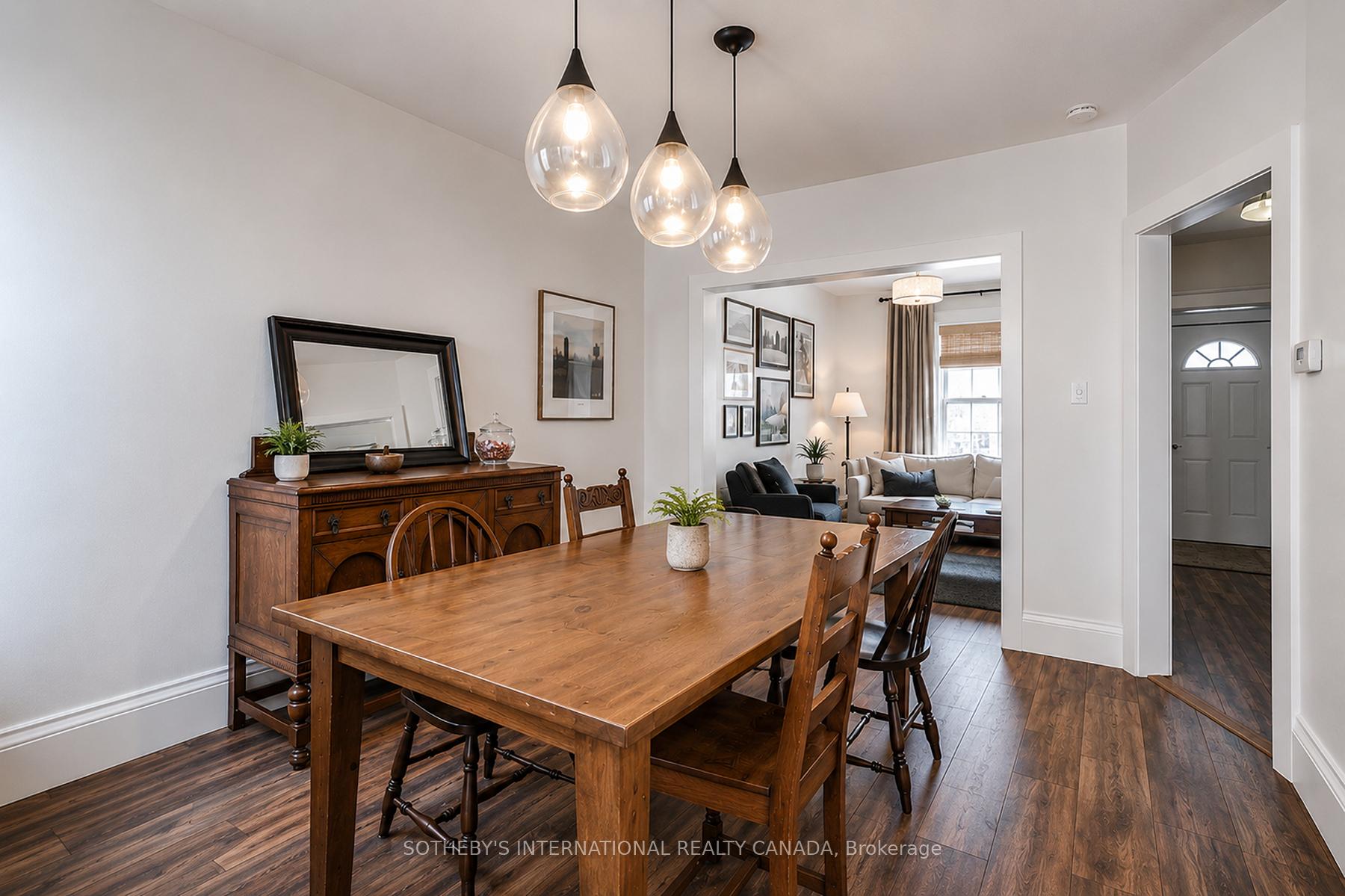 635 Pape Avenue, Toronto E01 — photo 4 of 5