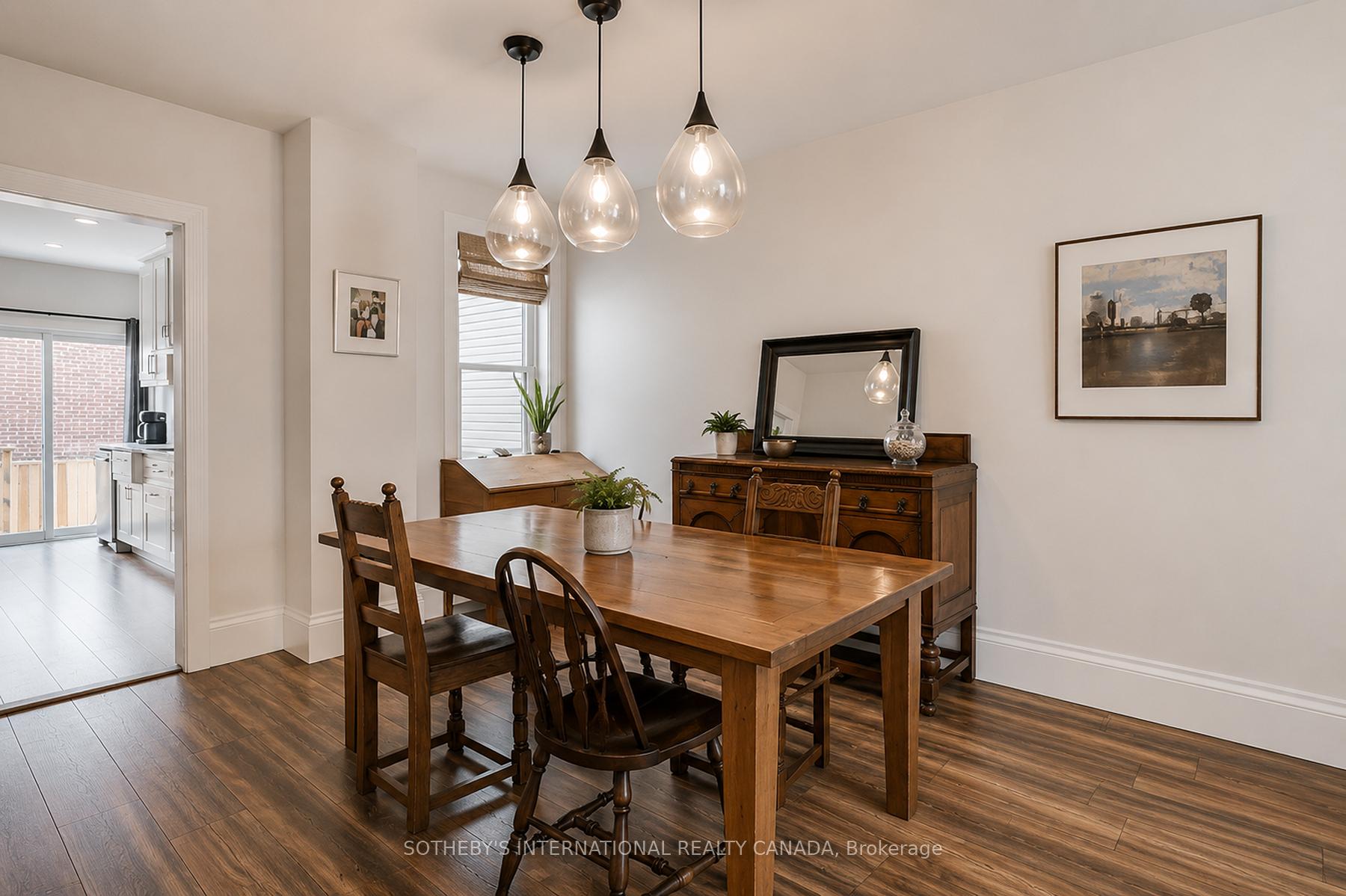 635 Pape Avenue, Toronto E01 — photo 5 of 5