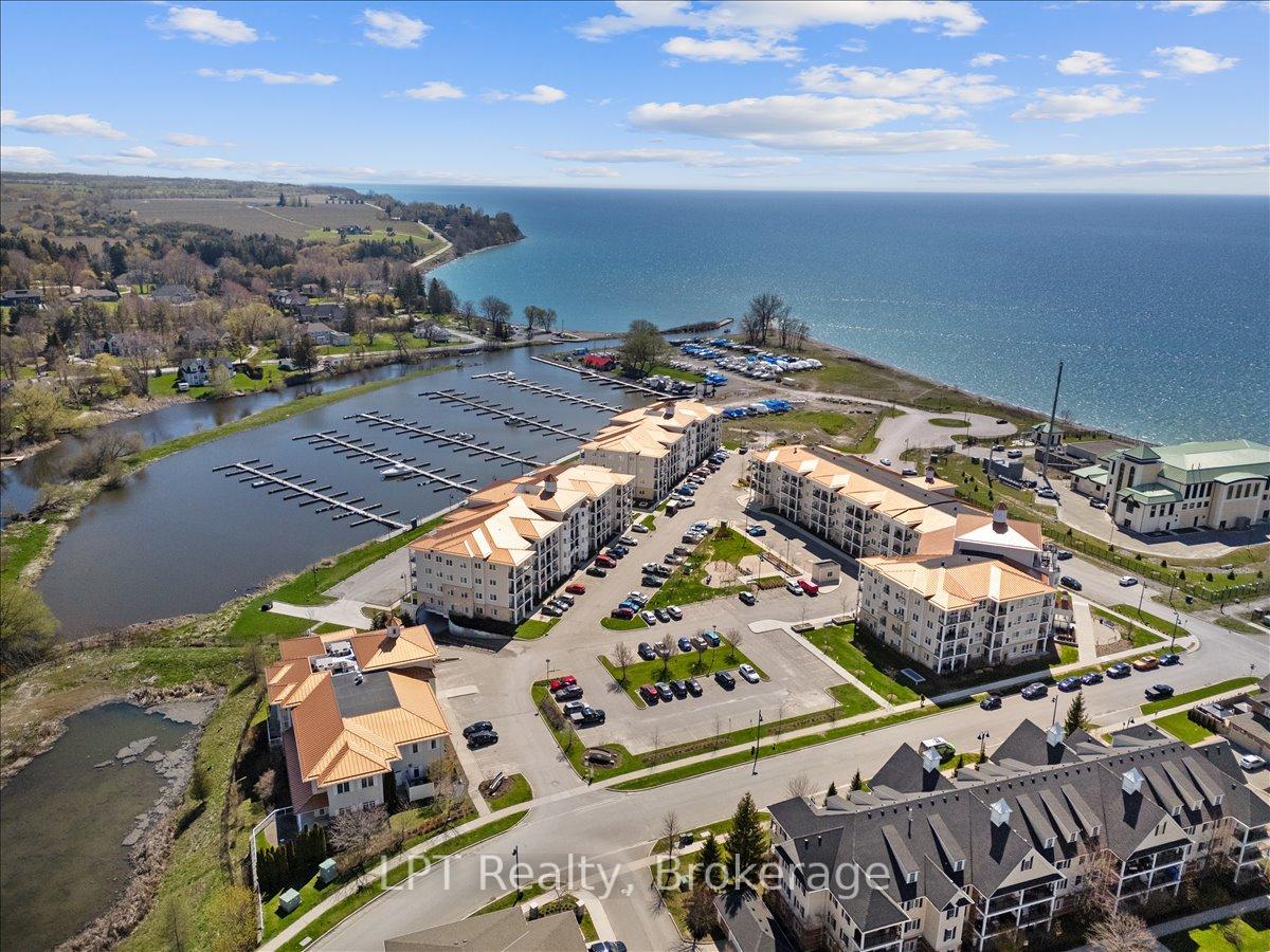 50 Lakebreeze Drive 102, Clarington, ON L1B 0V9