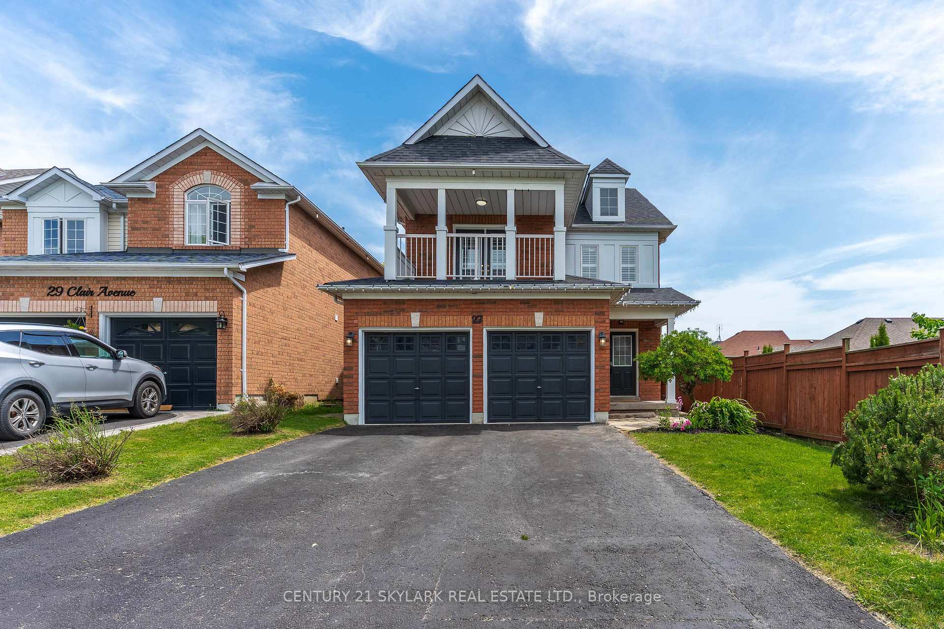 27 Clair Avenue, Whitby, ON L1M 2G8