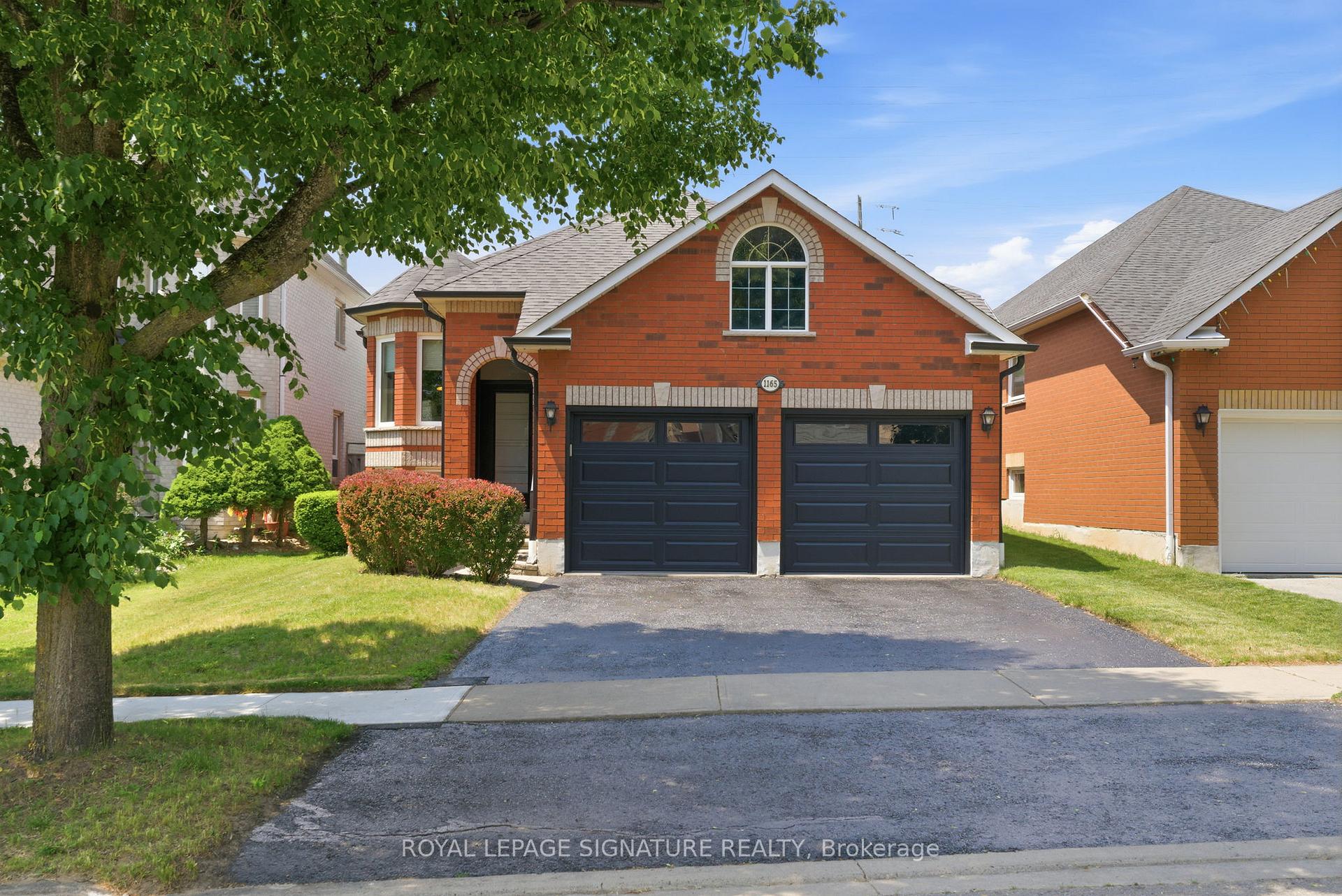 1165 Windgrove Square, Pickering, ON L1X 2S6