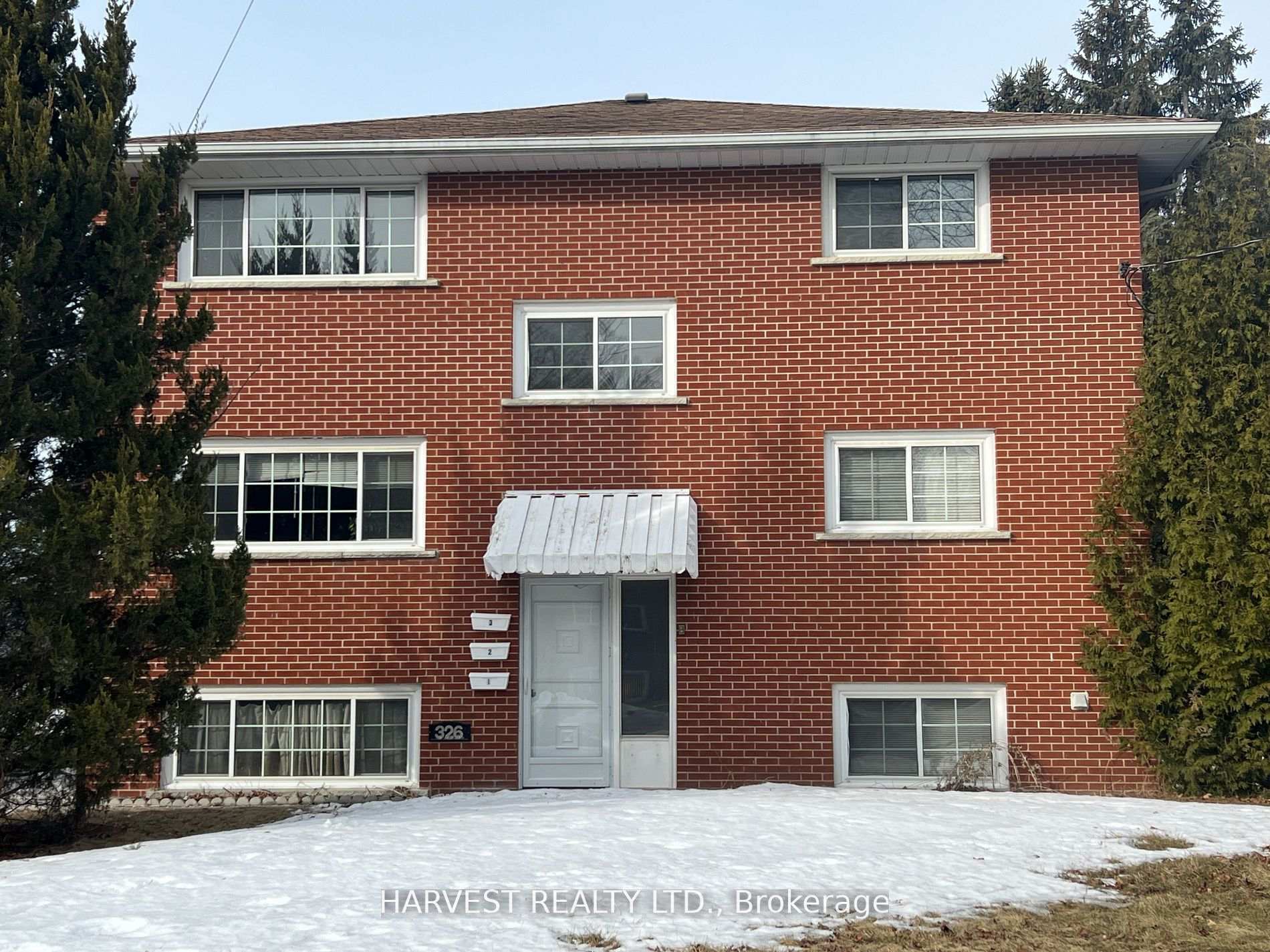 326 Surrey Drive, Oshawa, ON L1G 6H1