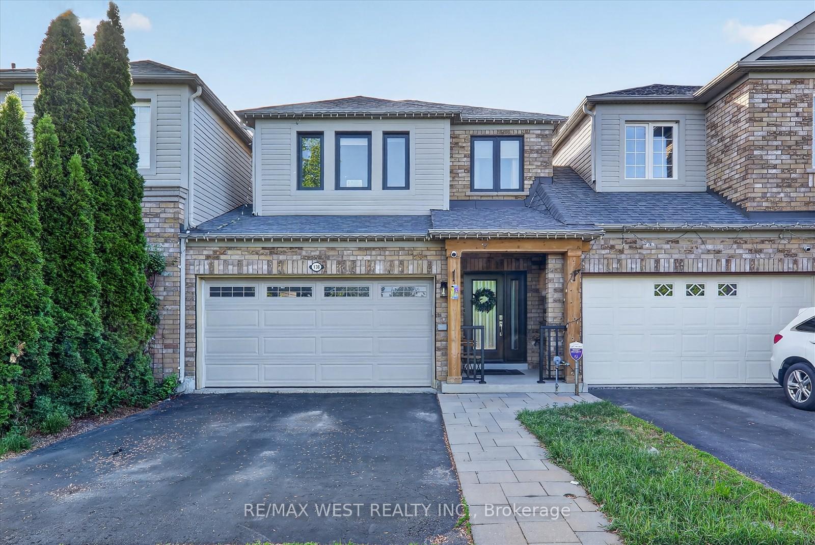 138 Gristone Crescent, Toronto E11, ON M1X 1T5