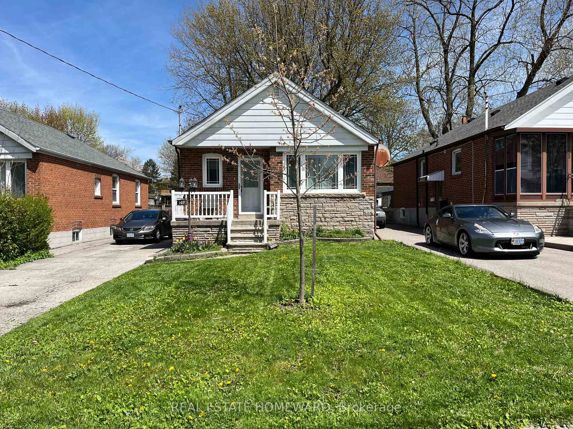 137 Harewood Avenue, Toronto E08, ON M1M 2R8