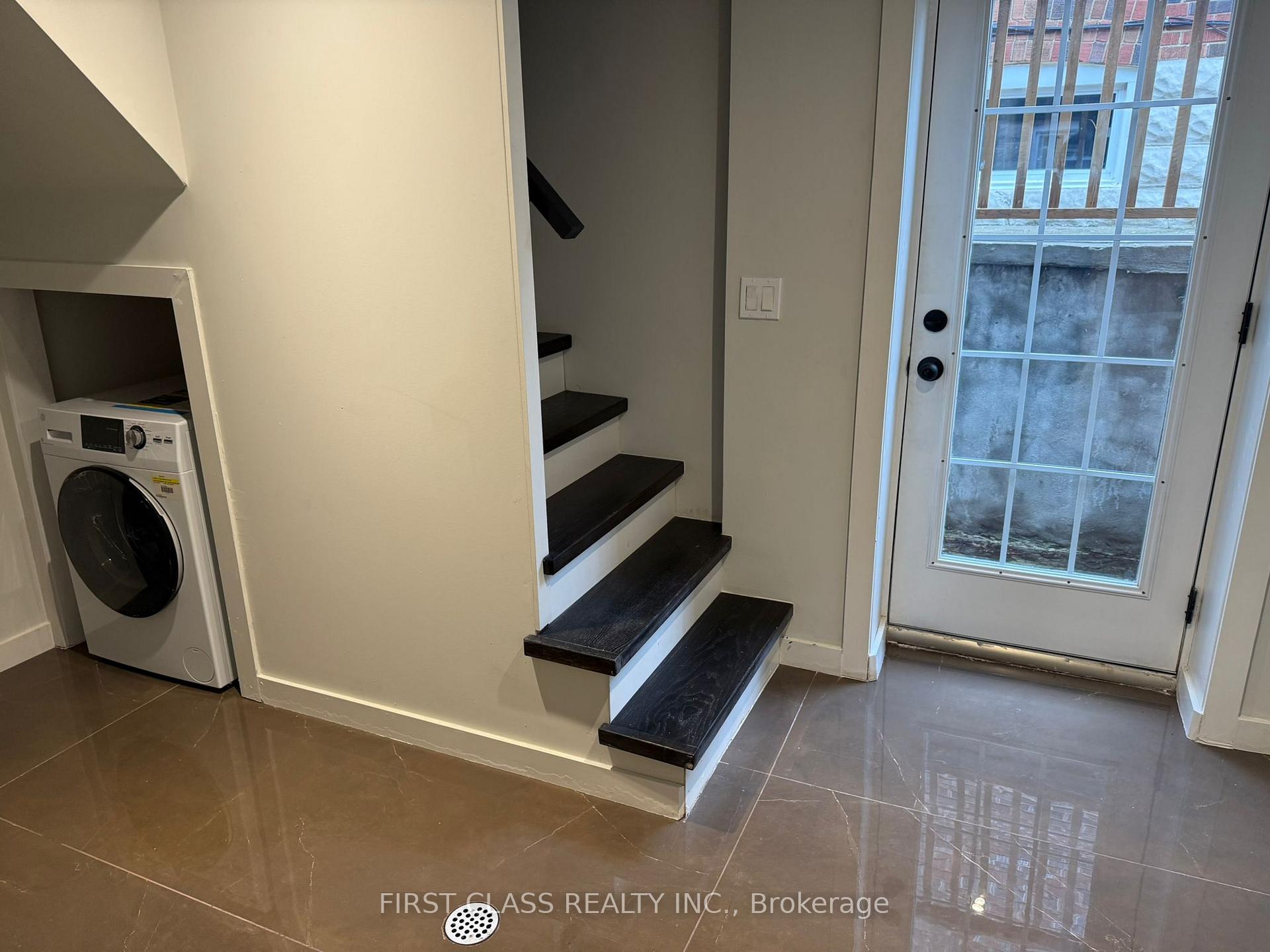 259 Floyd Avenue Bsmnt, Toronto E03, ON M4J 2J4 — Toronto E03, Ontario