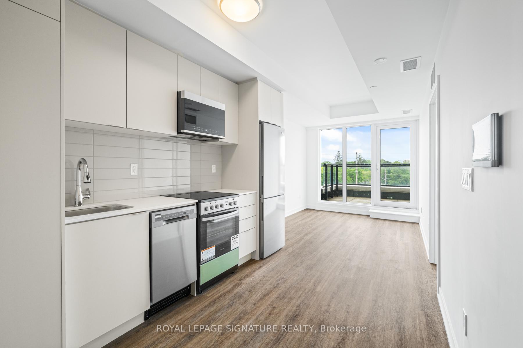 4569 Kingston Road 404, Toronto E10, ON M1E 3S4
